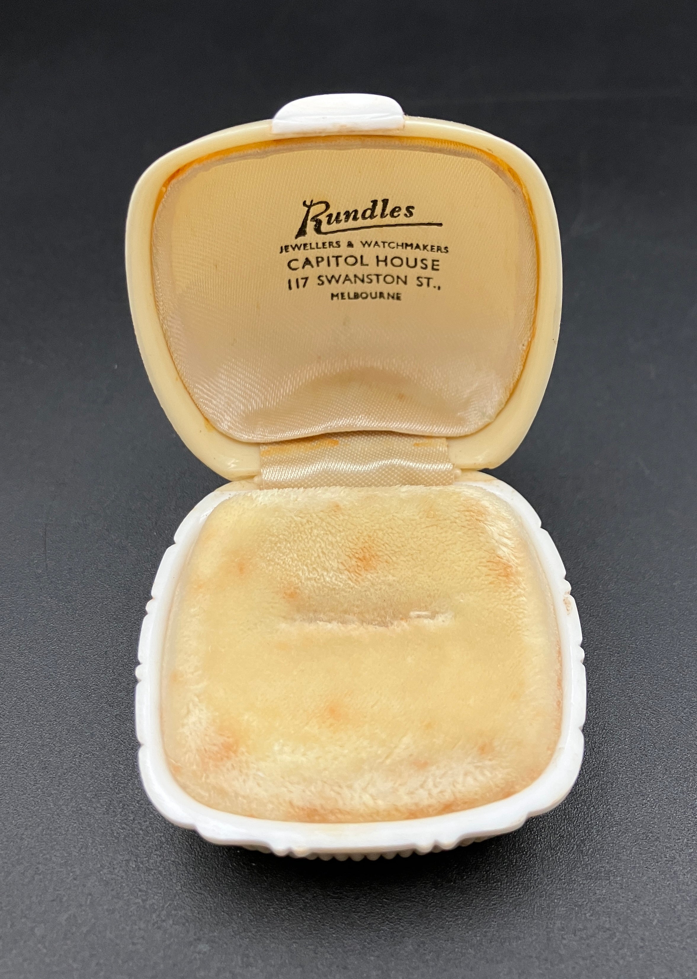 Vintage Ring Box Casecraft Australia Art Deco Style “Rundles Jewellers”