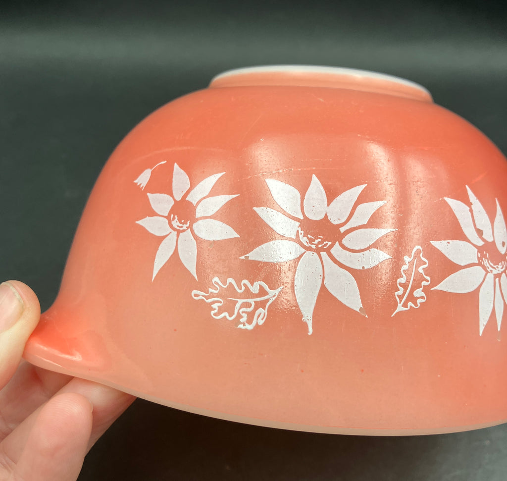 Pyrex Pink Flannel Flowers Cinderella Mixing Bowl