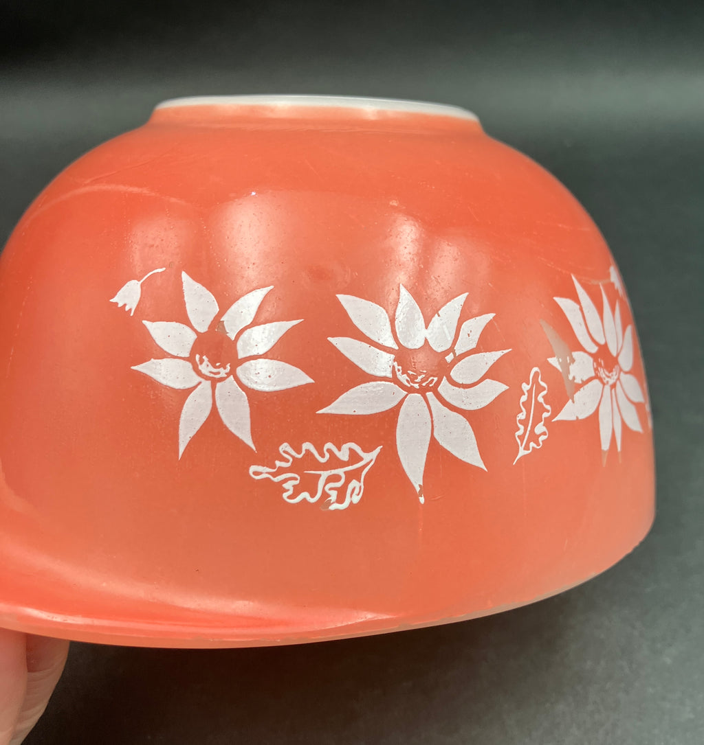 Pyrex Pink Flannel Flowers Cinderella Mixing Bowl