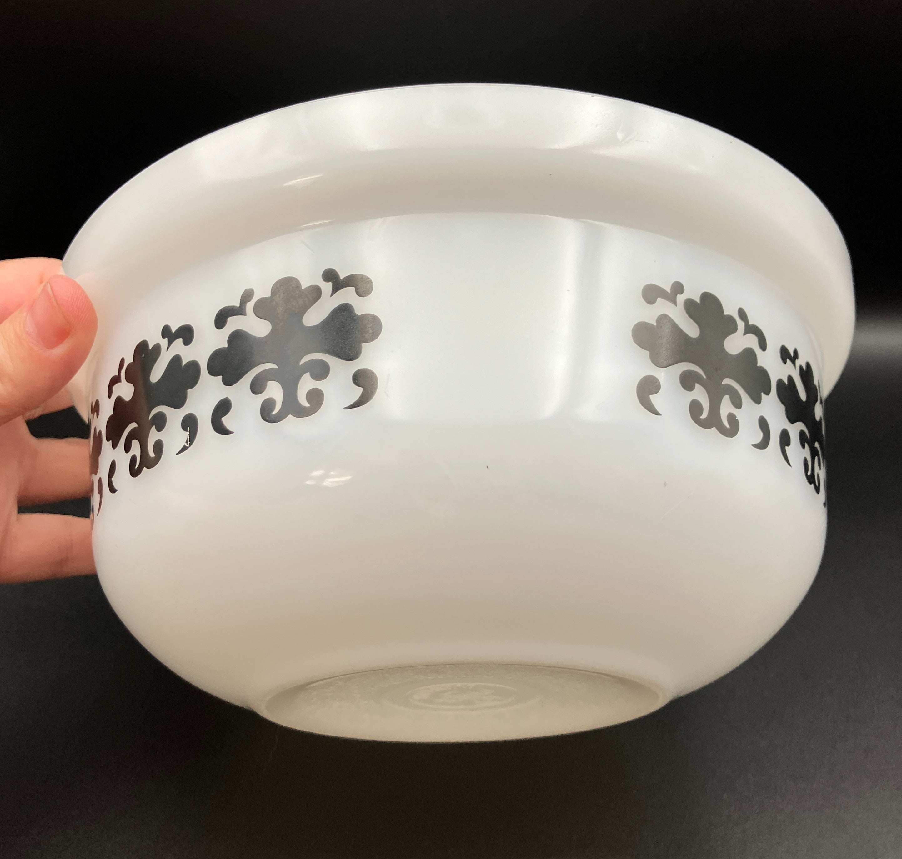 Vintage Pyrex Black Magic Half Tubby Deep Bowl 1976-1979 Rare