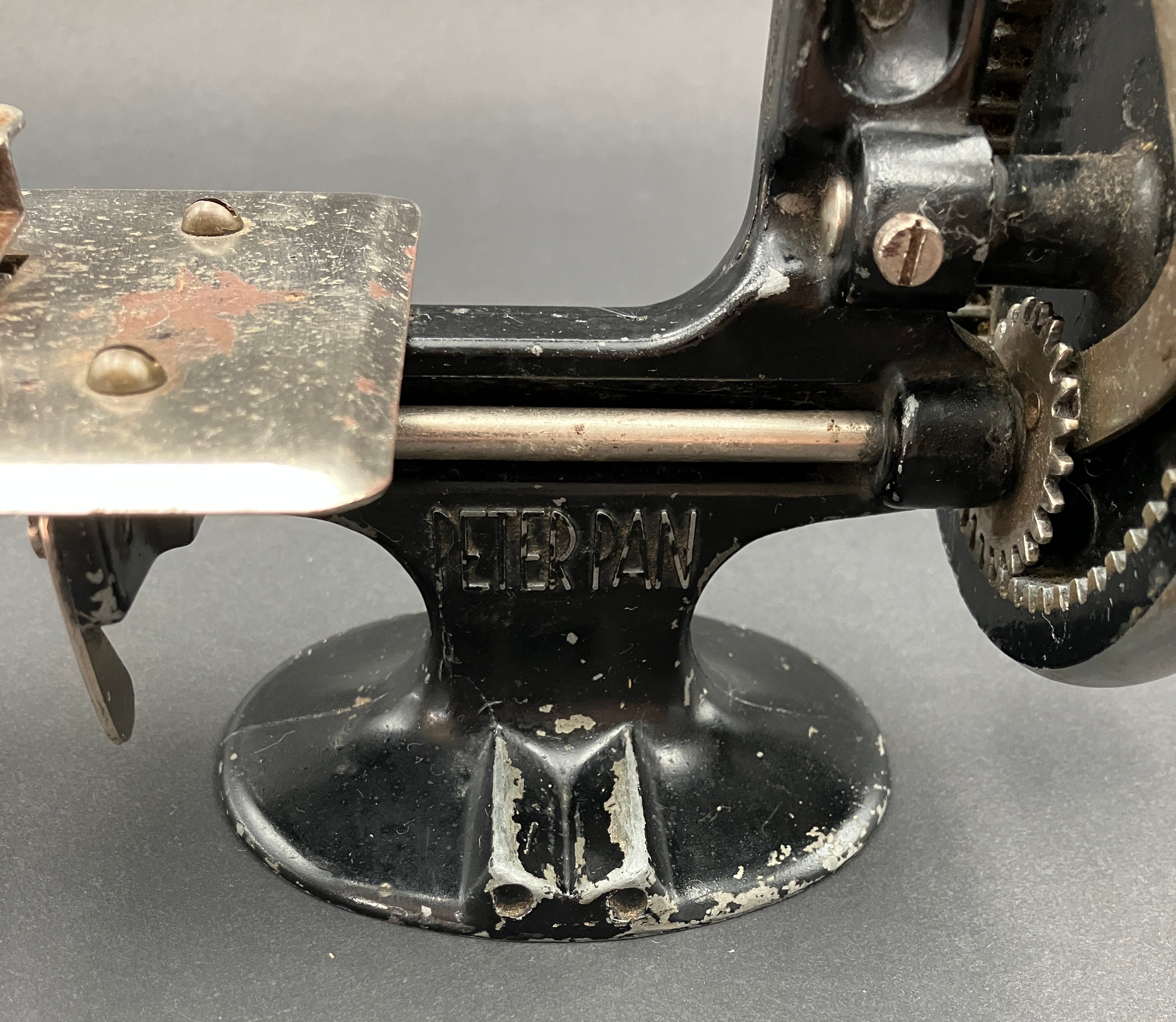Vintage Peter Pan Toy Sewing Machine Model O - Working see video