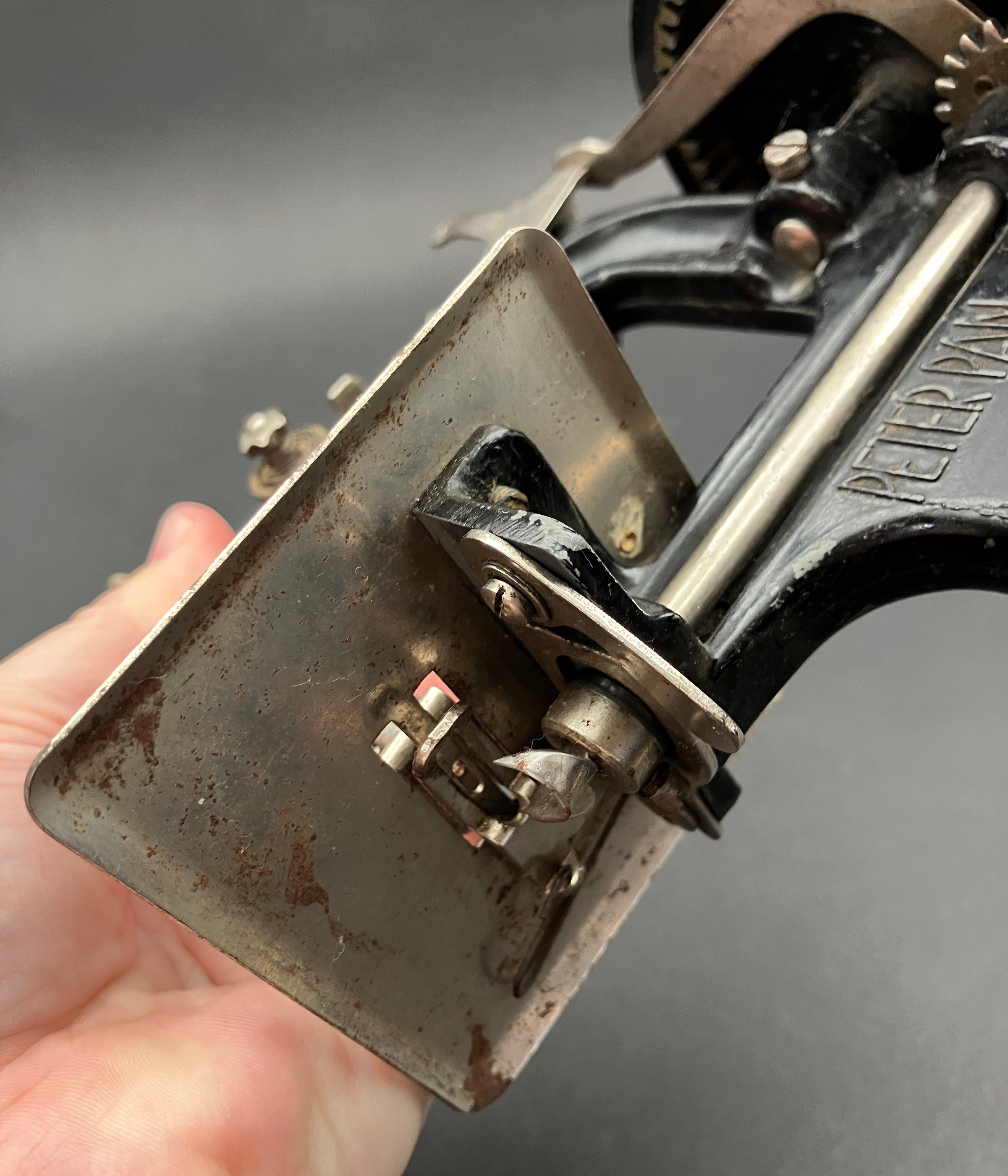 Vintage Peter Pan Toy Sewing Machine Model O - Working see video