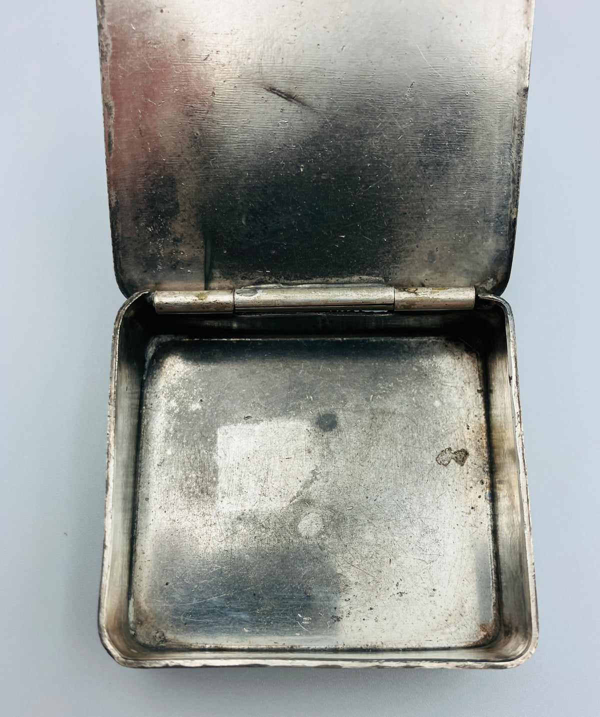 Antique Silver Plated Box Buttons & Studs Repousse The Middle Town Plate Co USA