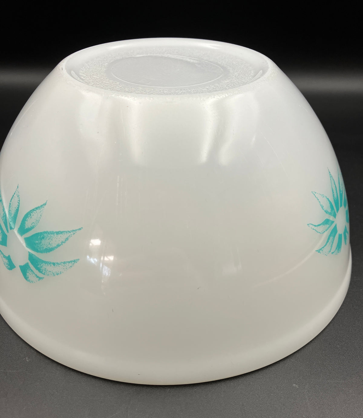 Vintage Pyrex Flannel Flower Nesting Bowl 8” Turquoise