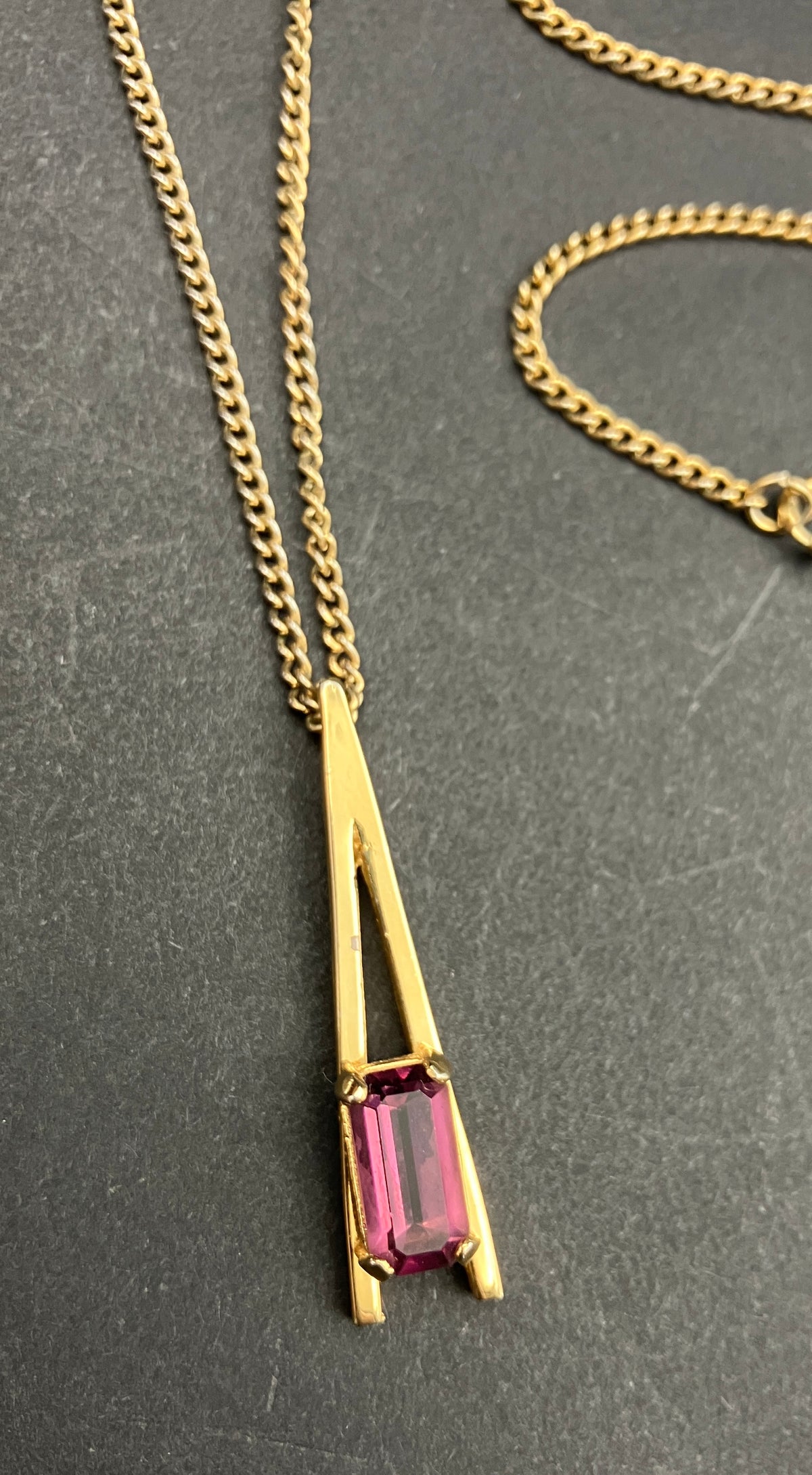 Vintage Avon Gold Tone Necklace Purple Stone Made In West Germany