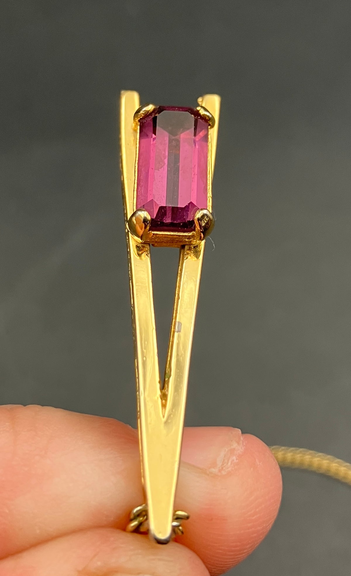 Vintage Avon Gold Tone Necklace Purple Stone Made In West Germany