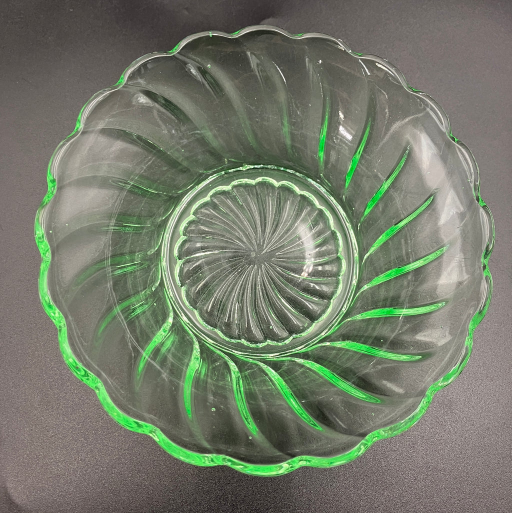 Bagley Uranium Glass 'Carnival Swirl' Bowls Set Of 5 - Strong Glow