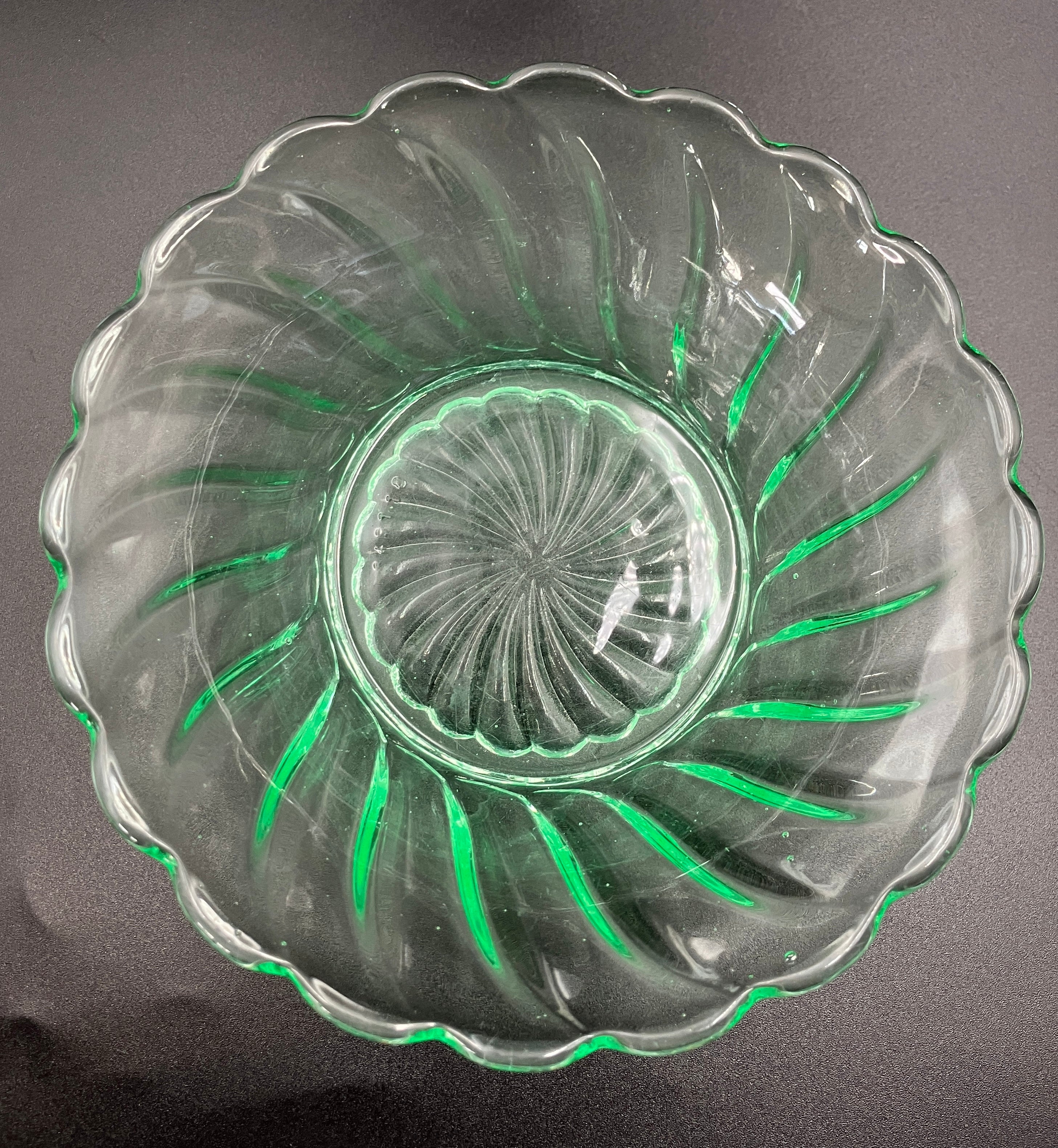 Bagley Uranium Glass 'Carnival Swirl' Bowls Set Of 5 - Strong Glow
