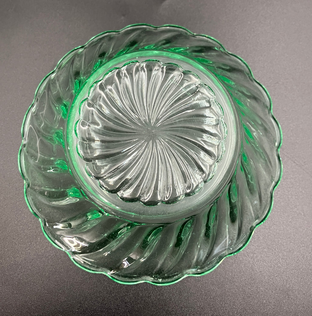 Bagley Uranium Glass 'Carnival Swirl' Bowls Set Of 5 - Strong Glow