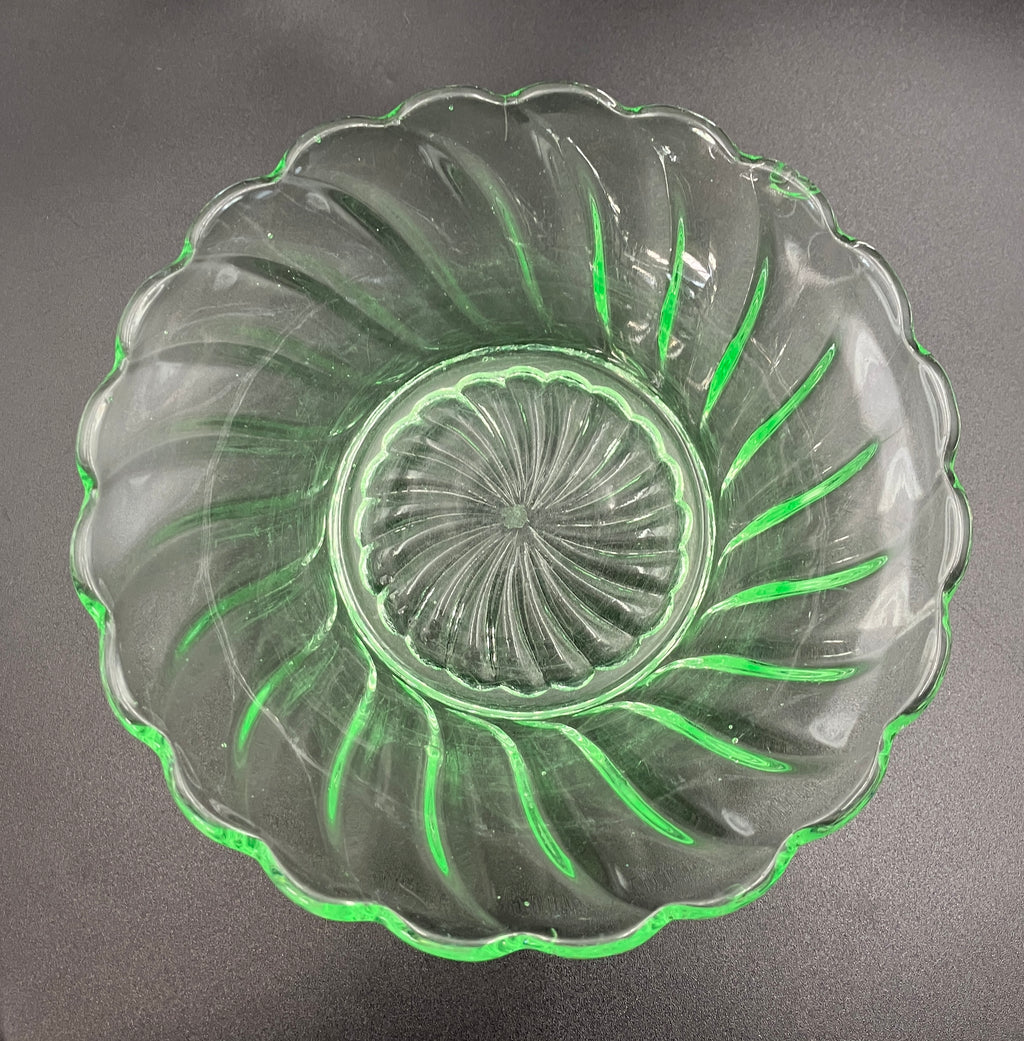 Bagley Uranium Glass 'Carnival Swirl' Bowls Set Of 5 - Strong Glow
