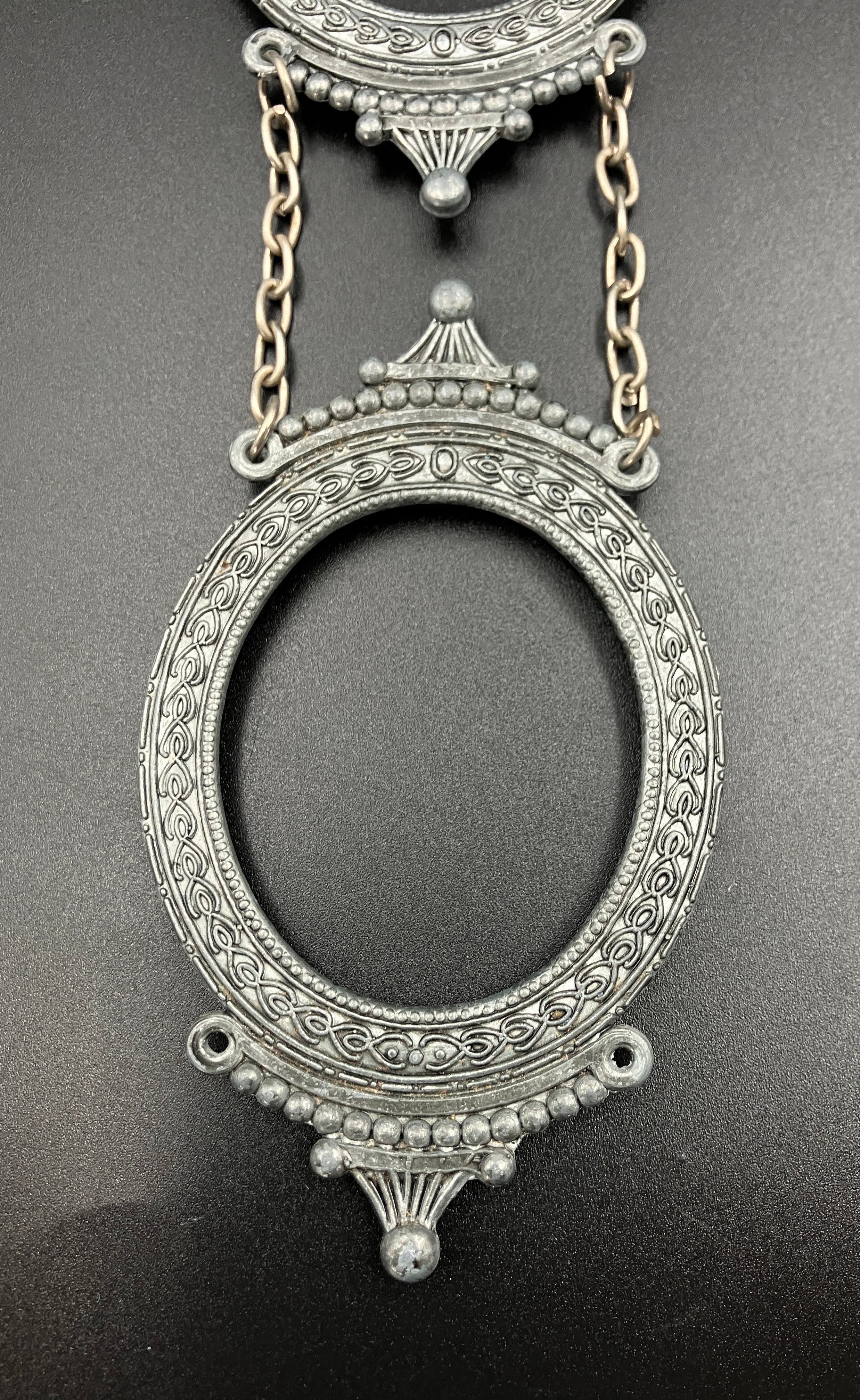 Vintage Frames Oval Italian Style Metal Silver Tone Hanging On Chain 36cm Length