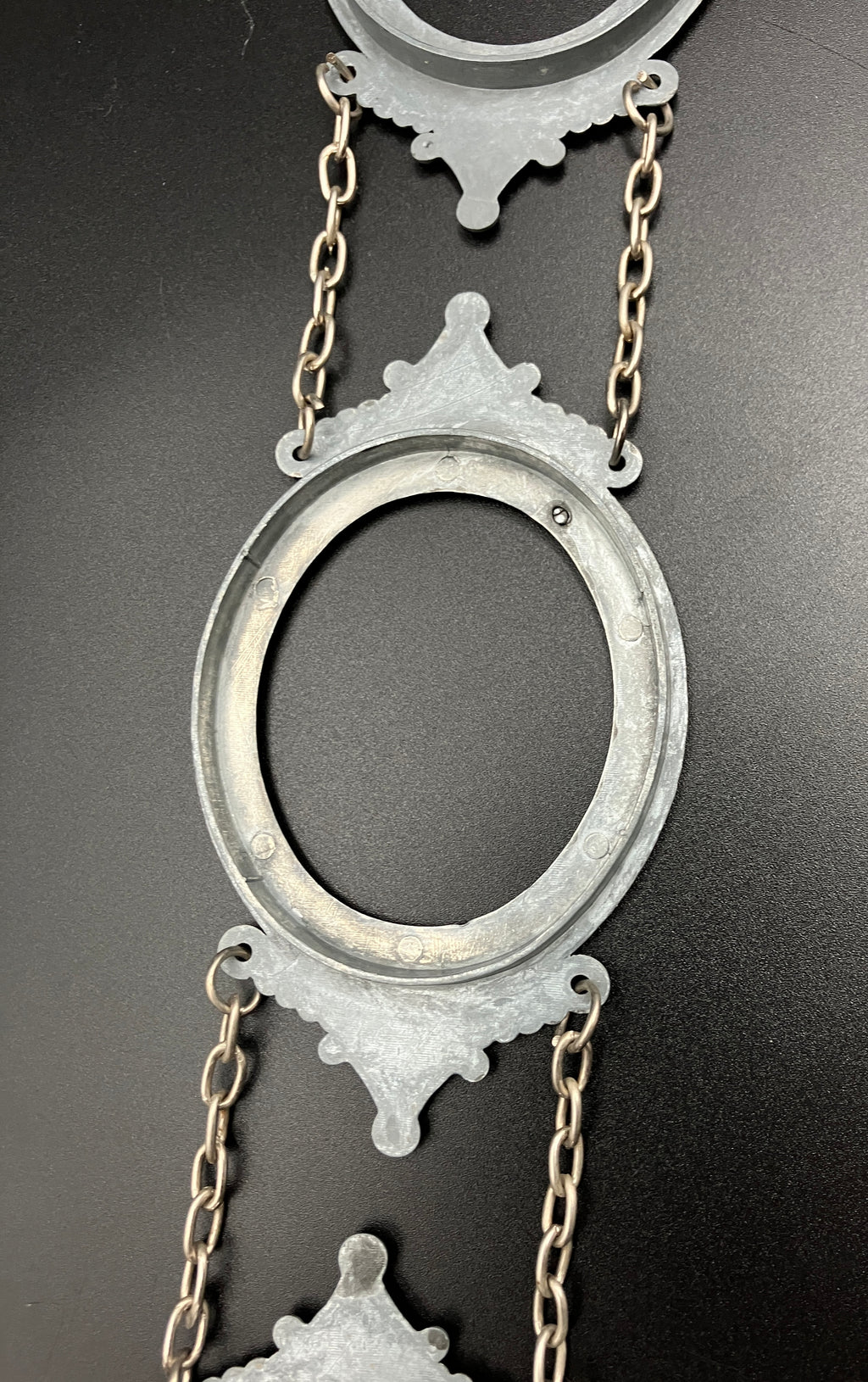 Vintage Frames Oval Italian Style Metal Silver Tone Hanging On Chain 36cm Length