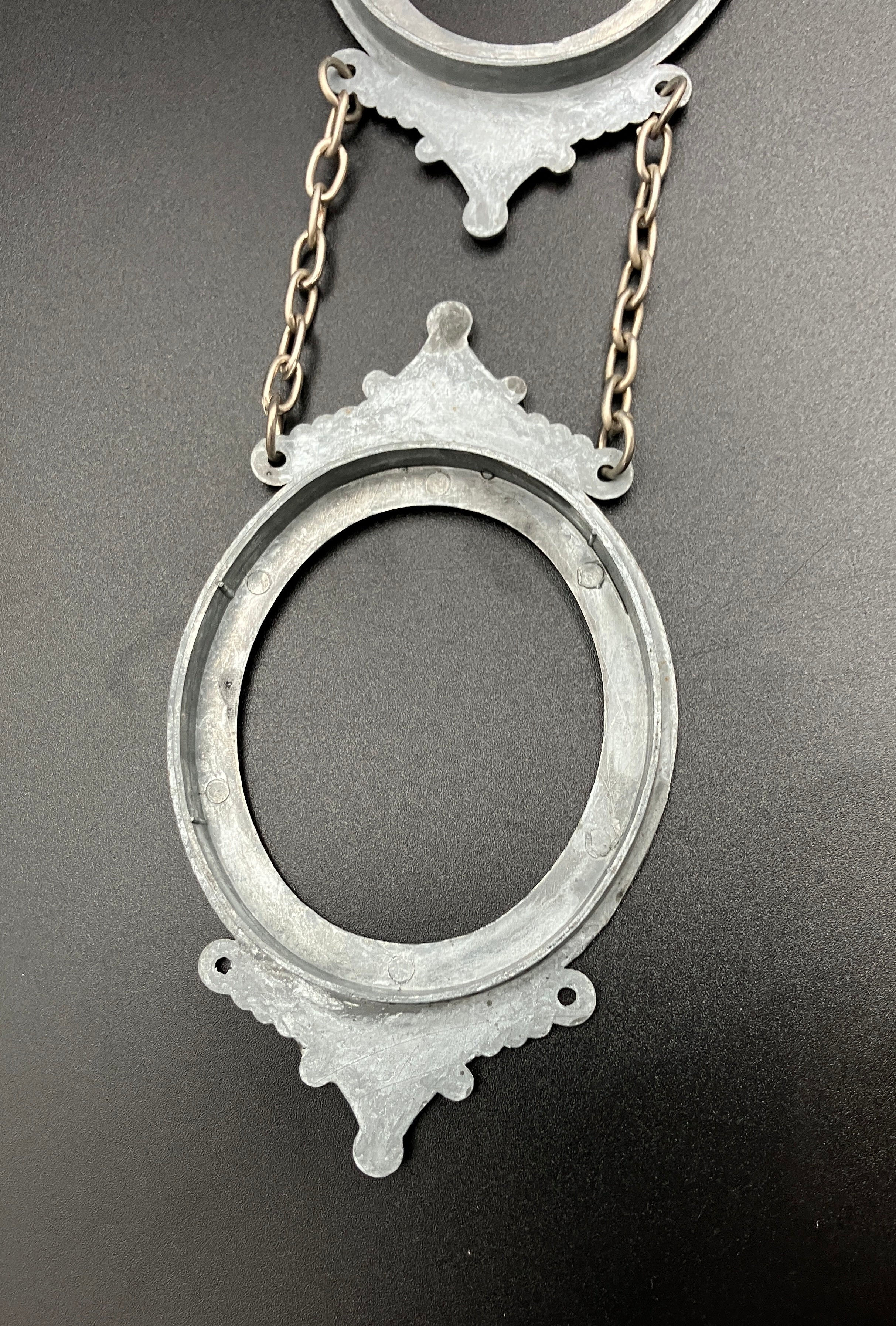 Vintage Frames Oval Italian Style Metal Silver Tone Hanging On Chain 36cm Length
