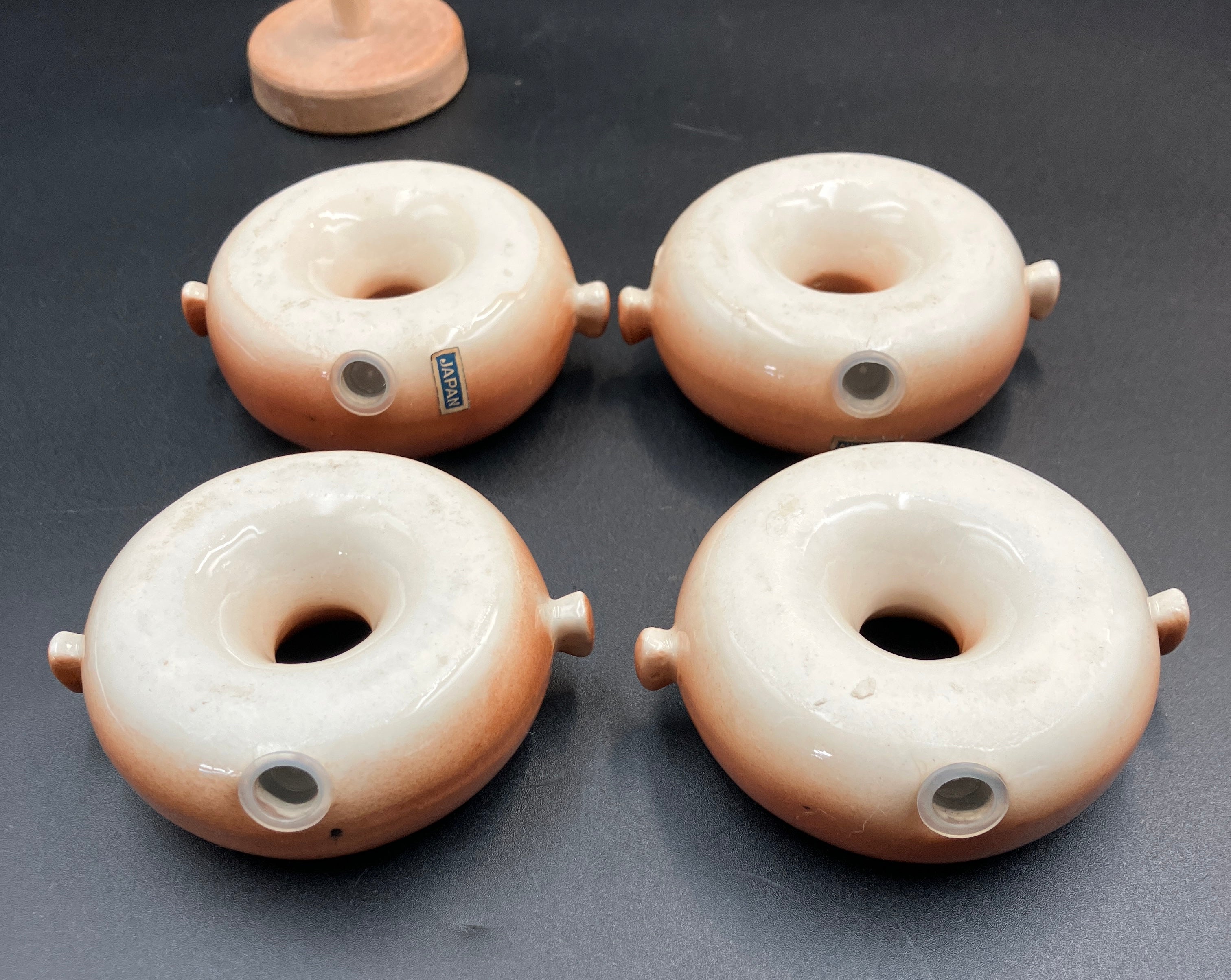 Vintage Holt Howard Stacked Bagel Salt and Pepper Shaker Sets W/Wooden Holder