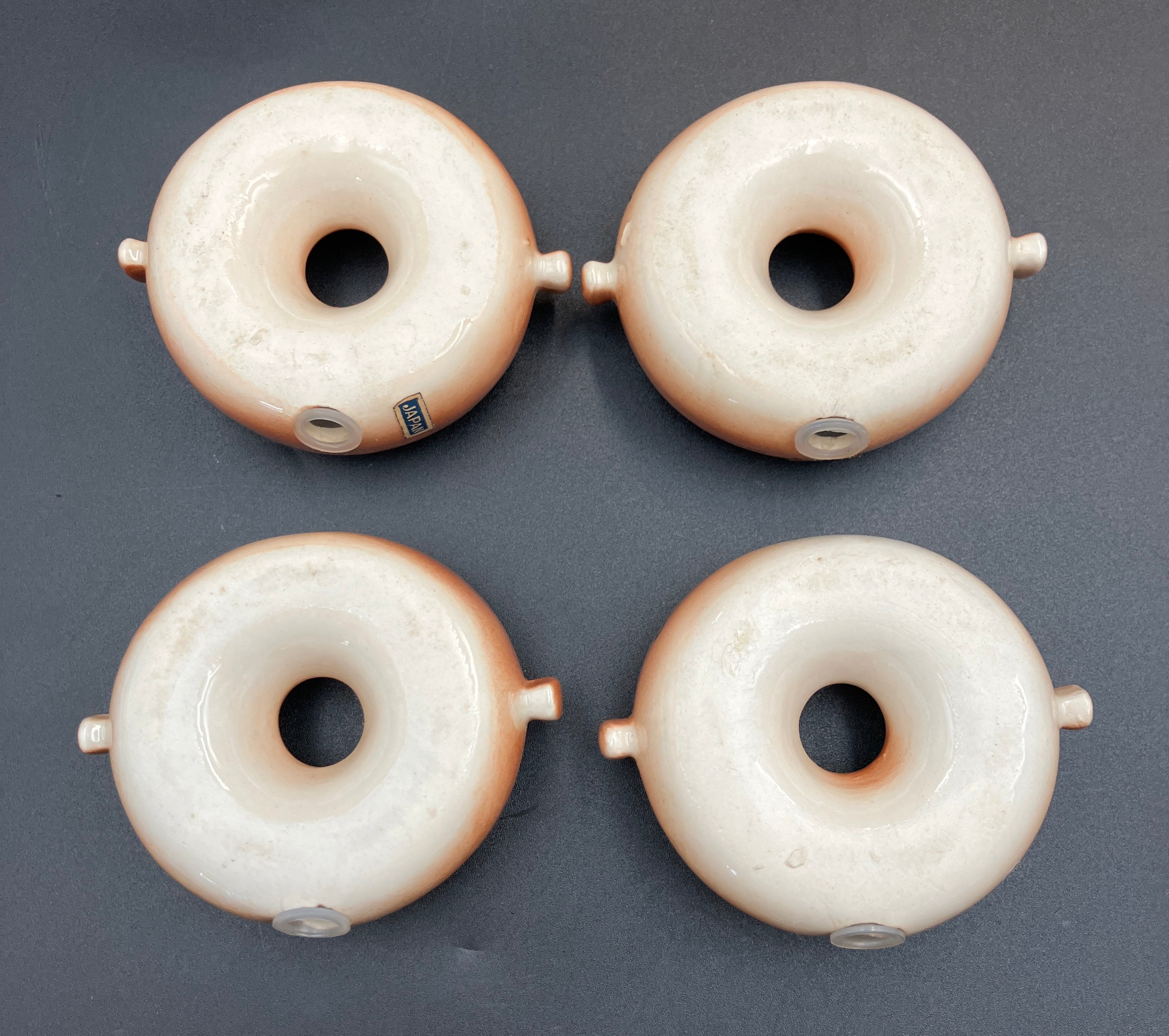 Vintage Holt Howard Stacked Bagel Salt and Pepper Shaker Sets W/Wooden Holder