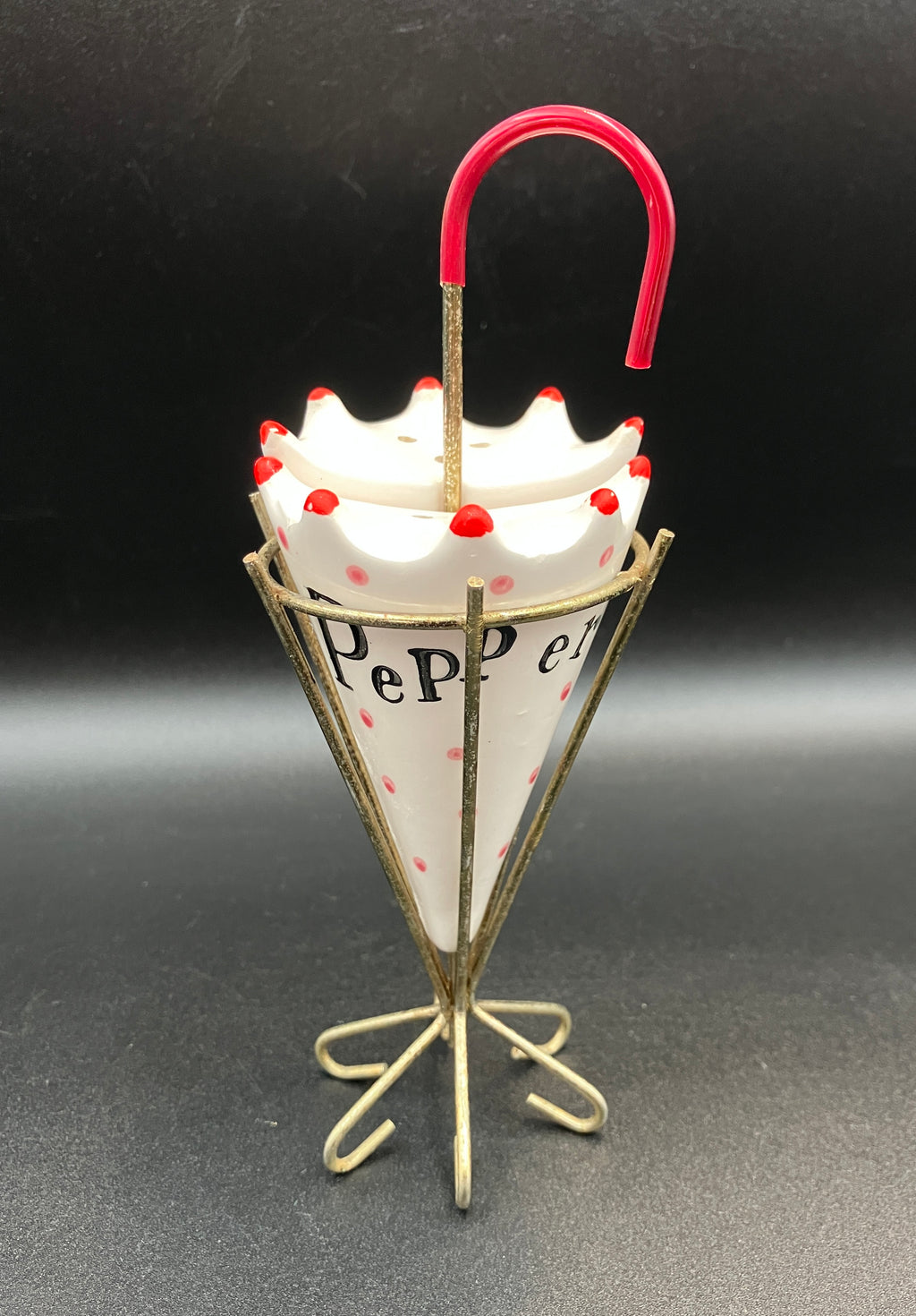 Vintage Holt Howard ? Umbrella Salt and Pepper Shaker Sets In Wire Stand RARE