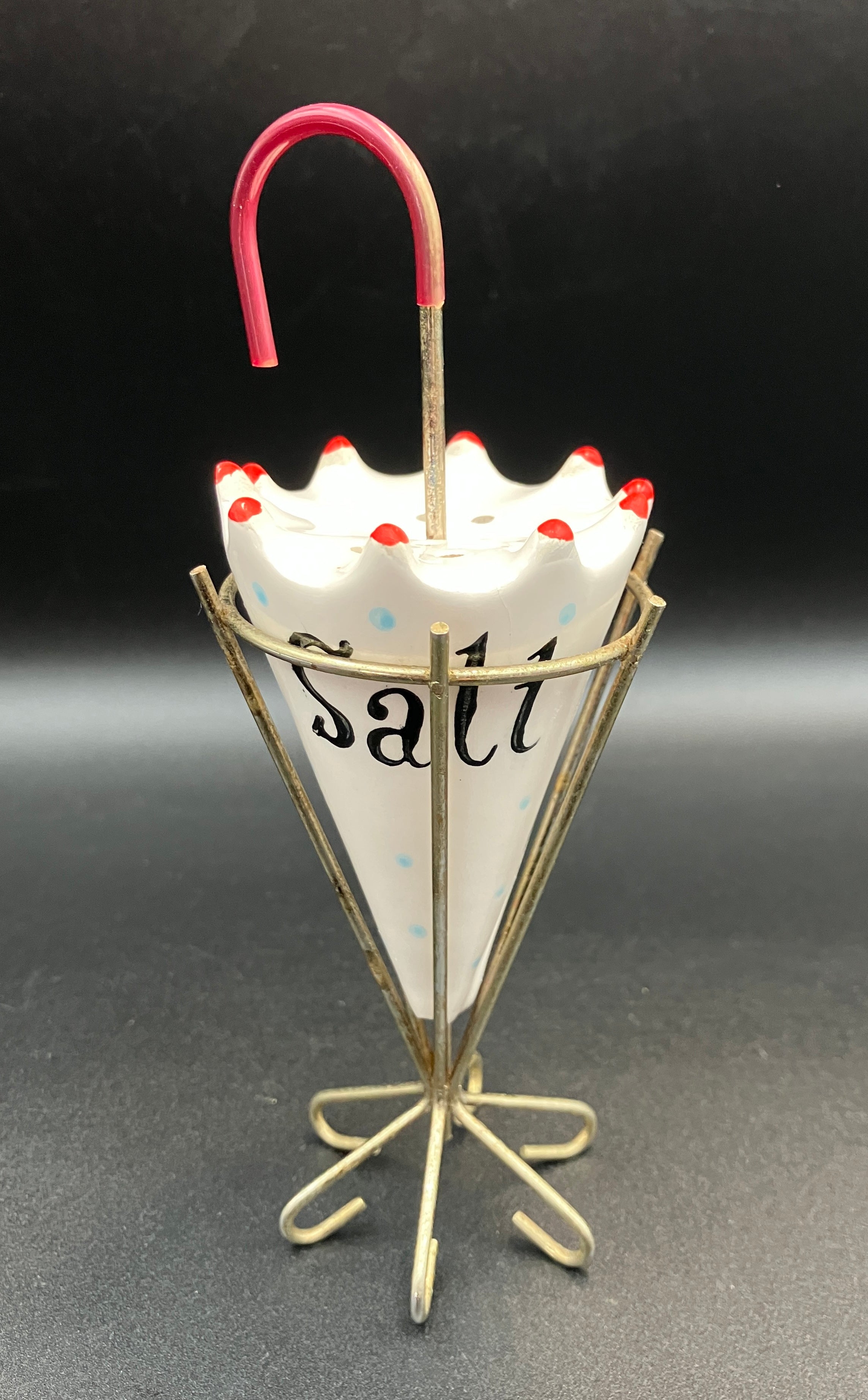 Vintage Holt Howard ? Umbrella Salt and Pepper Shaker Sets In Wire Stand RARE