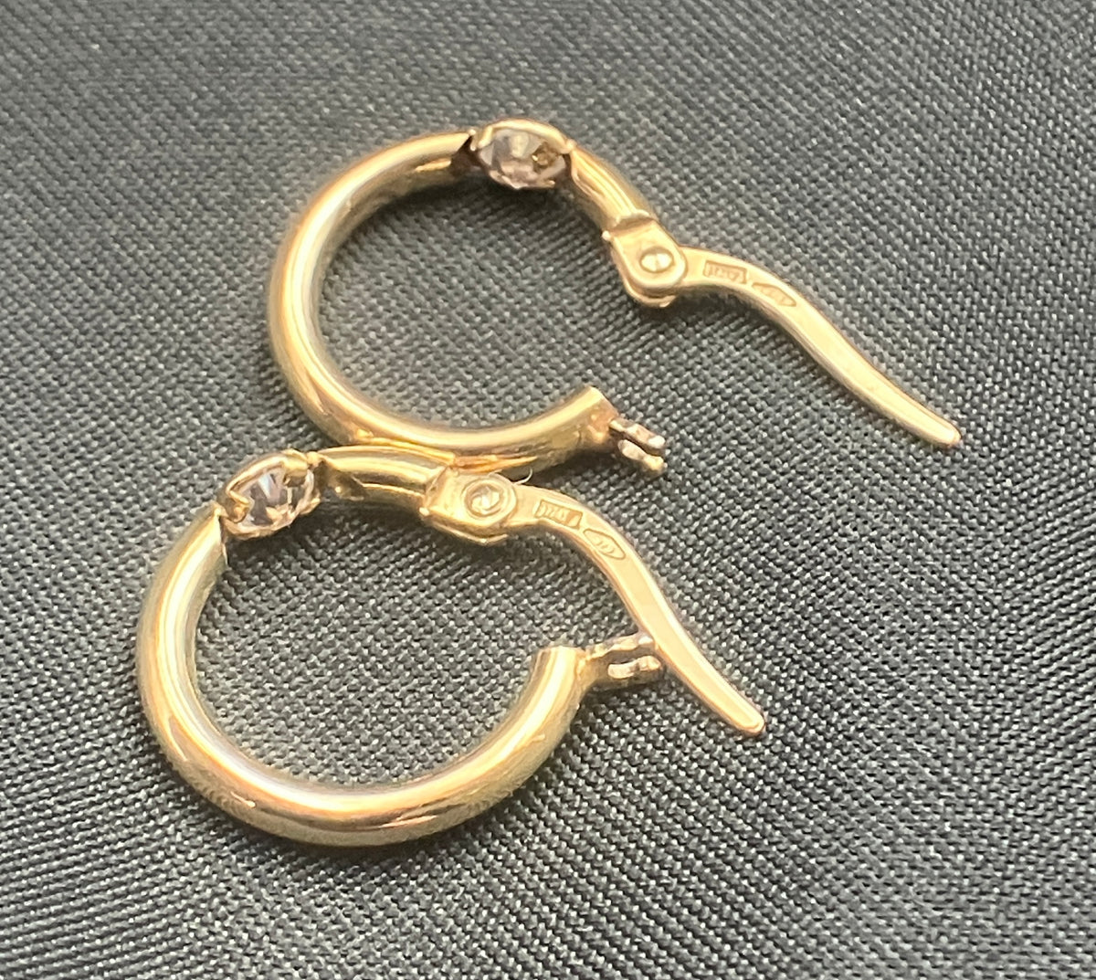 Vintage 9ct Gold Cubic Zirconia Earrings Hallmarked 375 Italy