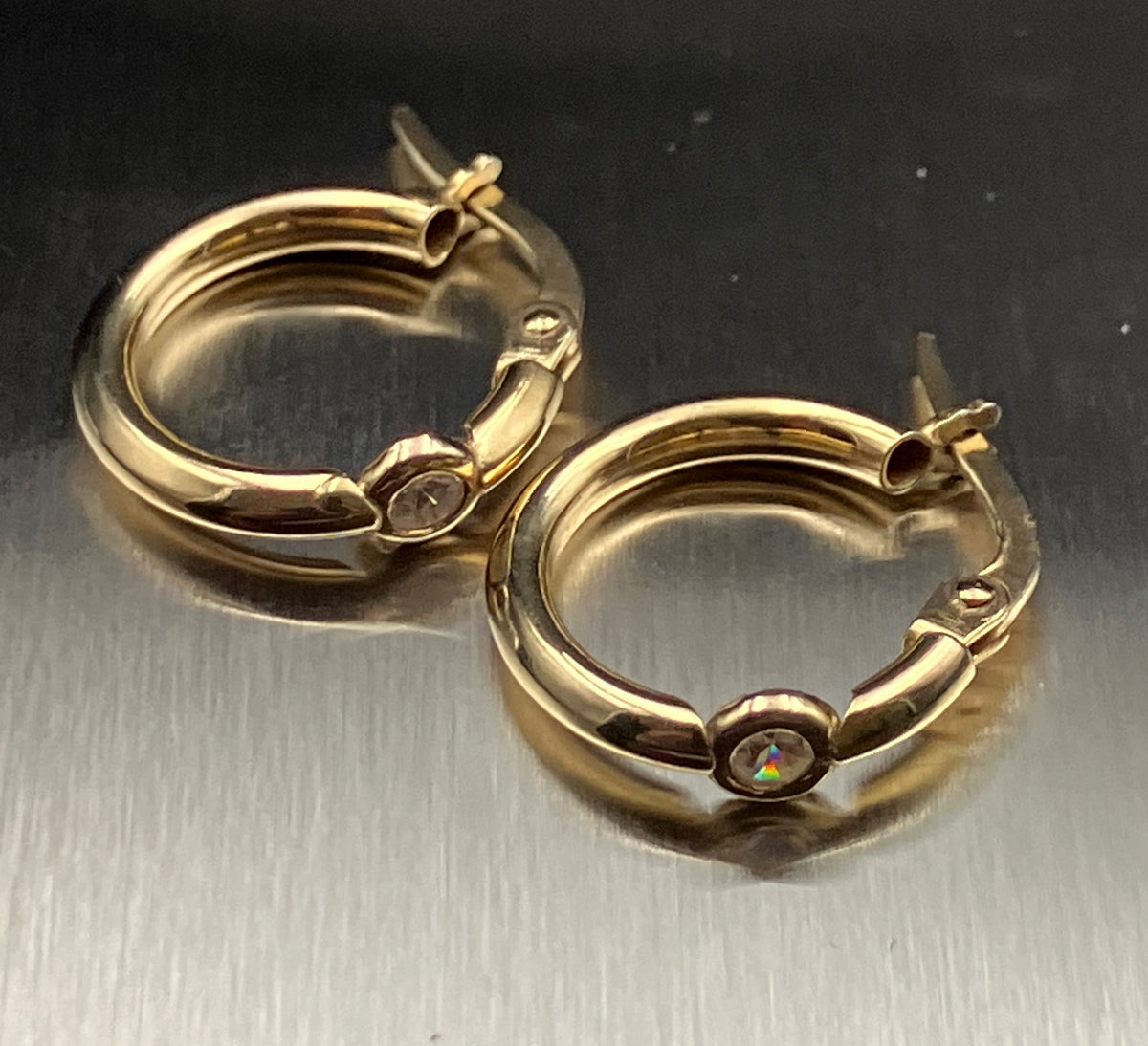 Vintage 9ct Gold Cubic Zirconia Earrings Hallmarked 375 Italy