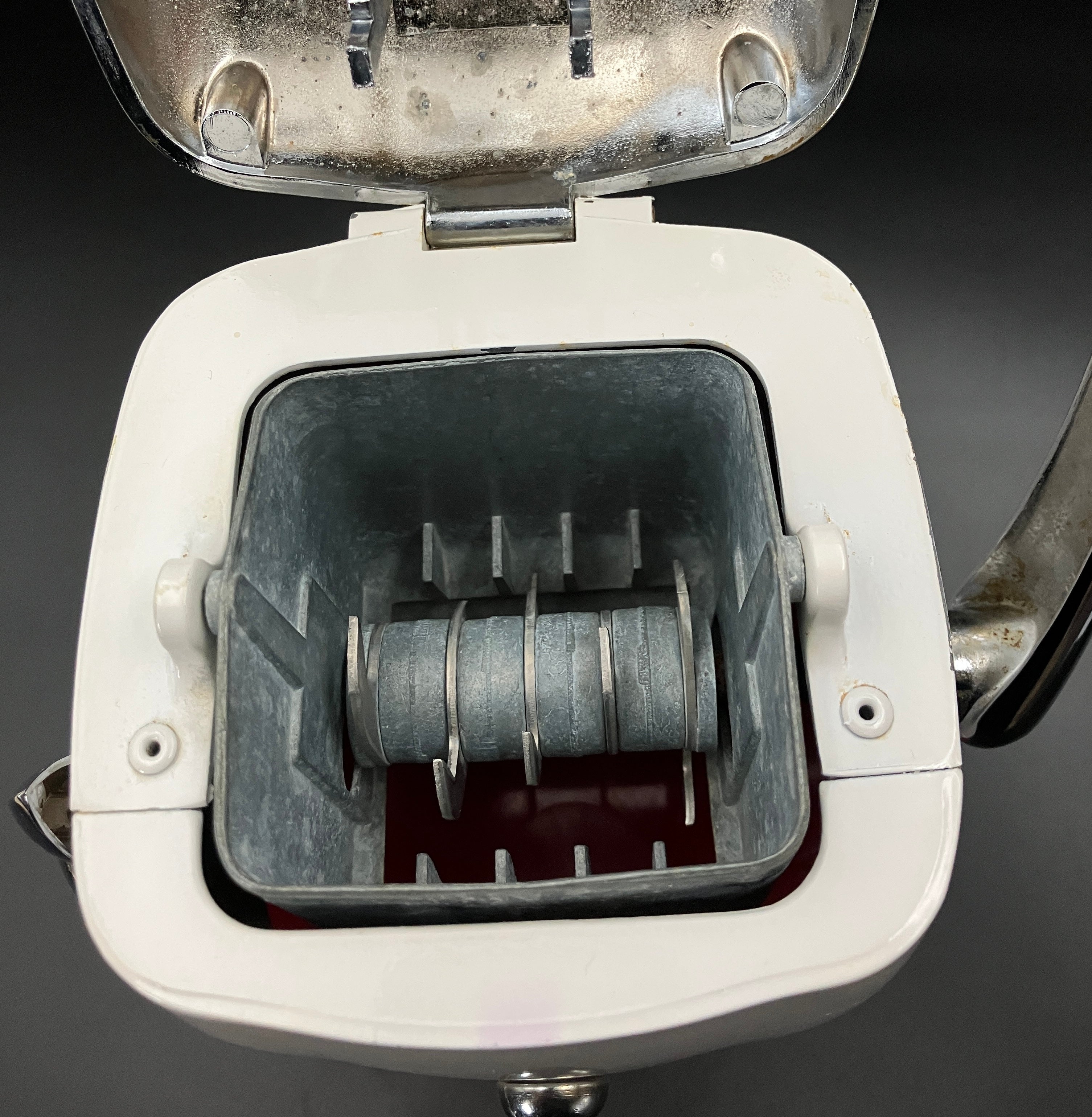 Vintage Ice-O-Mat Ice Crusher c1950/60 Made In Australia- Great Condition