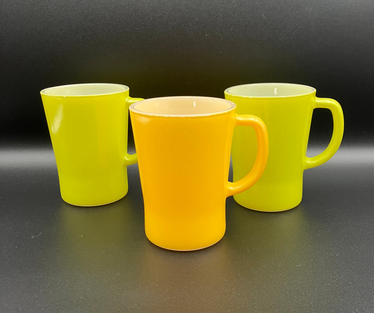 Vintage Pyrex Mugs Crown Mug Set Of 3 Solid Lime And Yellow Mugs