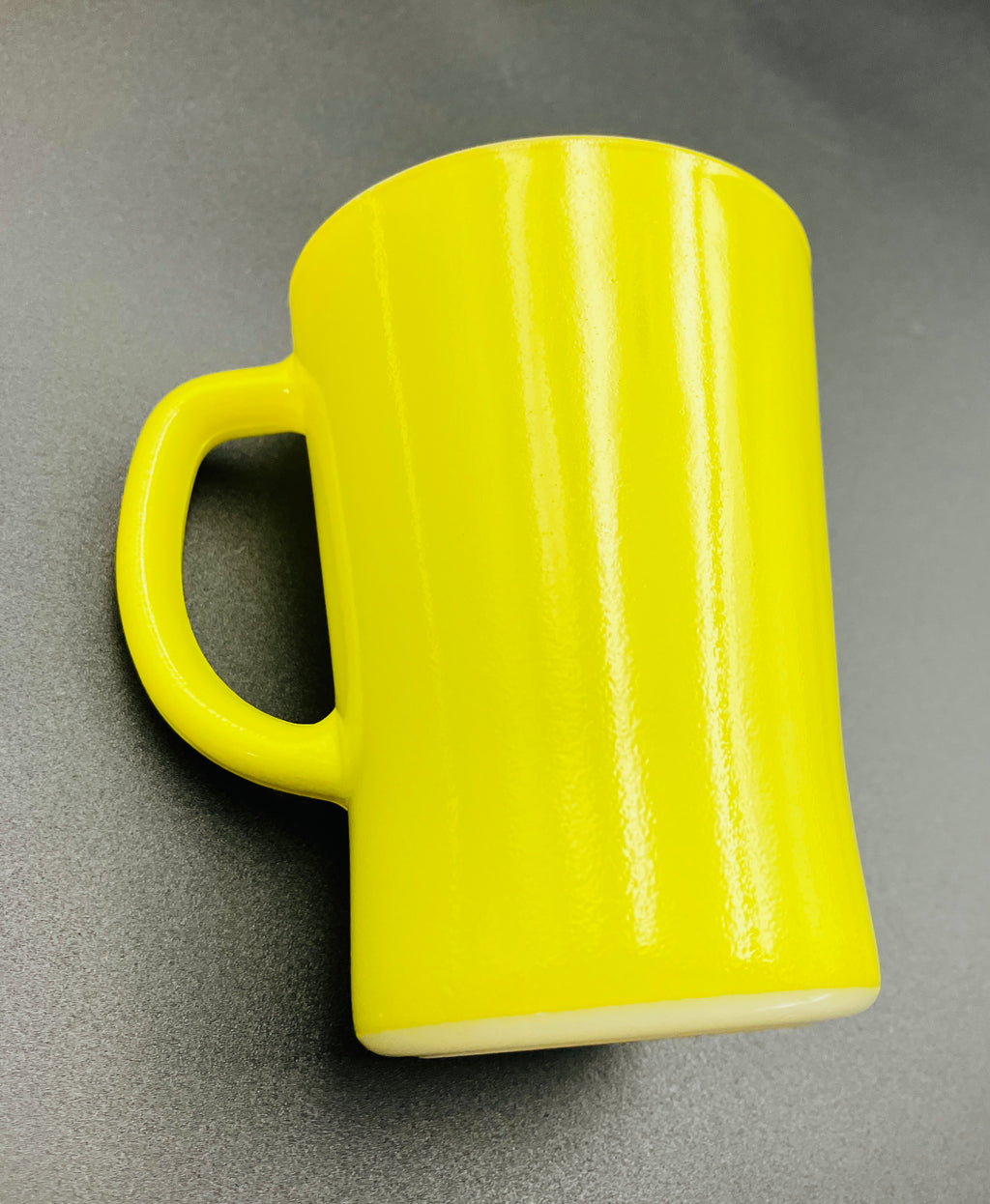Vintage Pyrex Mugs Crown Mug Set Of 3 Solid Lime And Yellow Mugs