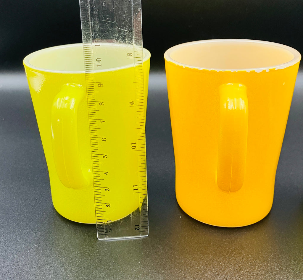 Vintage Pyrex Mugs Crown Mug Set Of 3 Solid Lime And Yellow Mugs