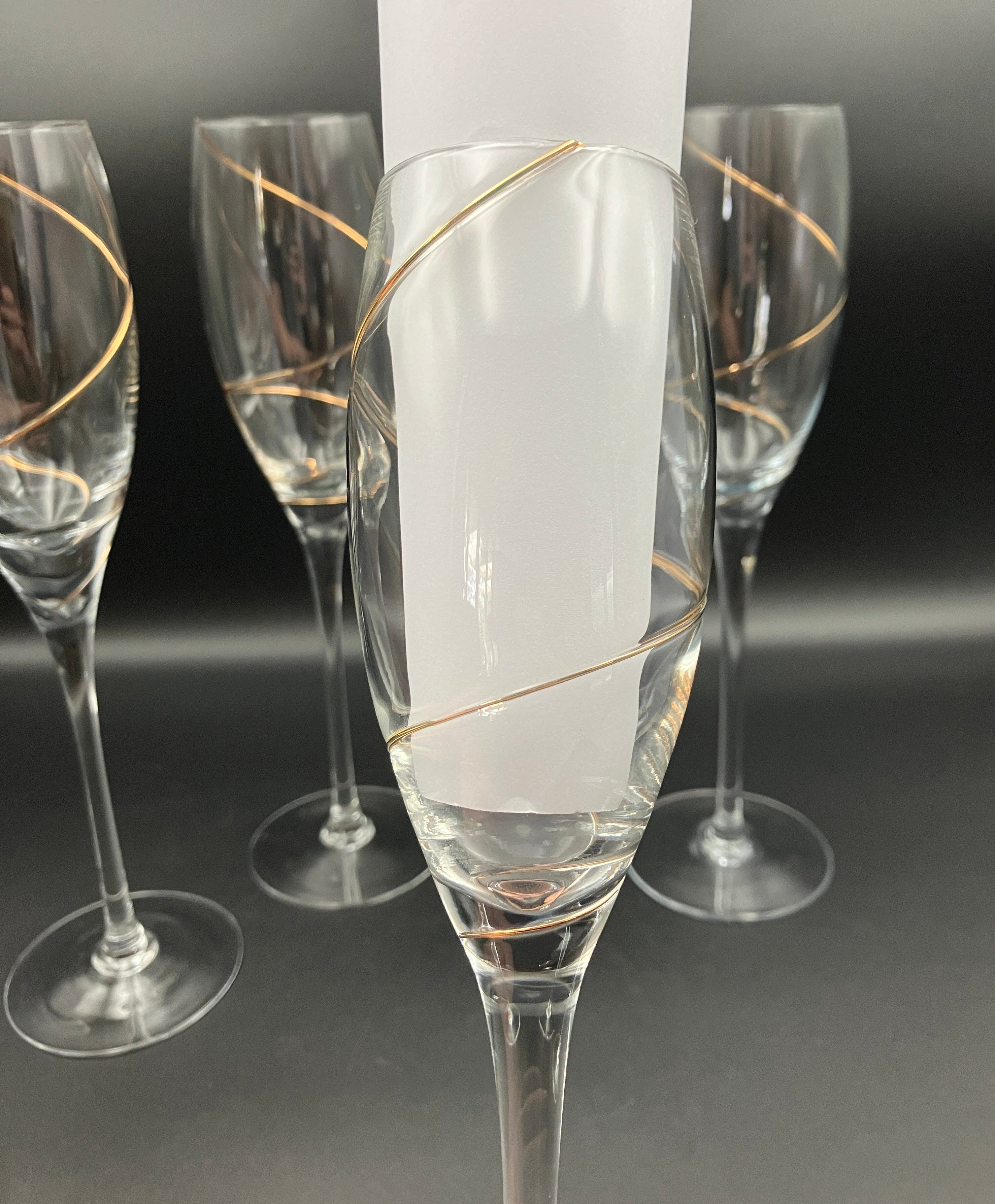 Share Kosta Boda Anna Ehrner TULIP-SHAPE CHAMPAGNE FLUTE Glasses X4 With Gold Line