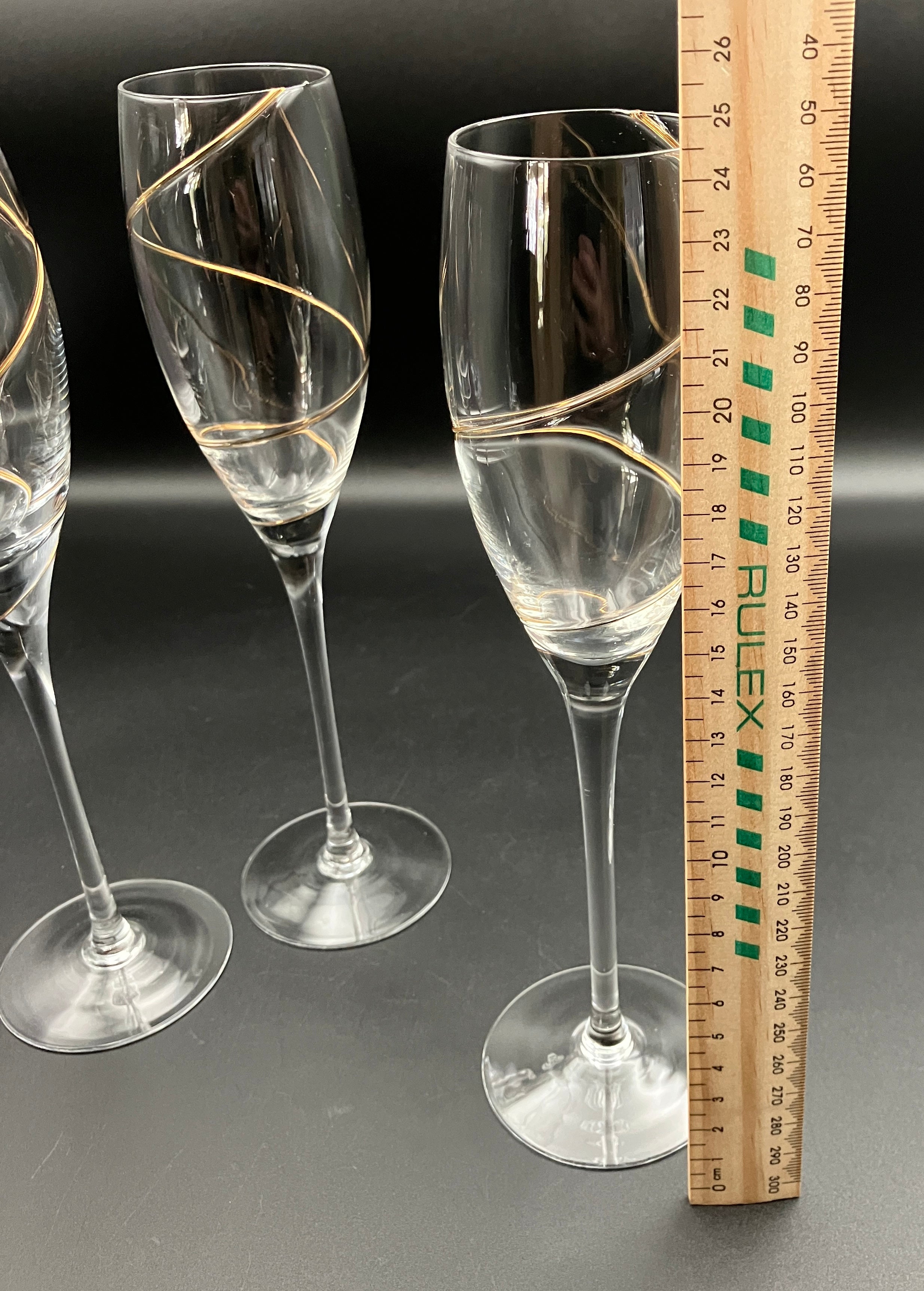 Share Kosta Boda Anna Ehrner TULIP-SHAPE CHAMPAGNE FLUTE Glasses X4 With Gold Line