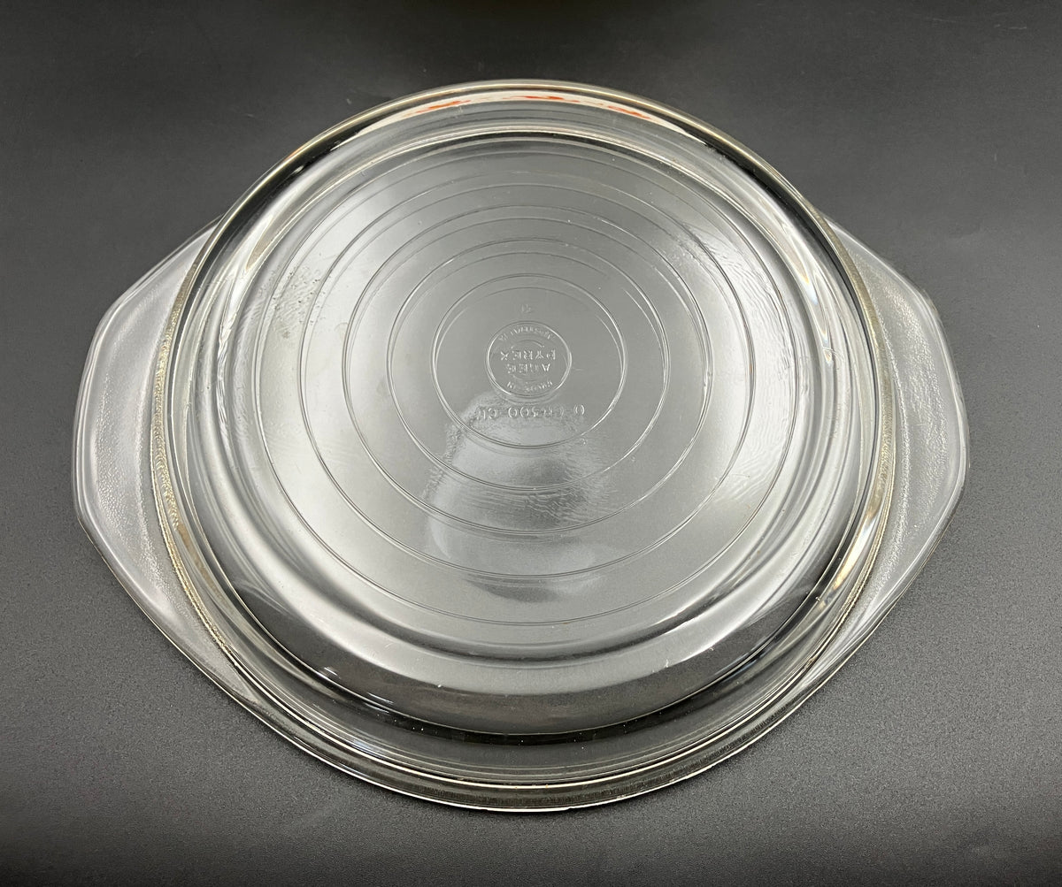 Vintage Pyrex Tiger Lily Round Casserole & CR300 Lid 1972 Crown Pyrex