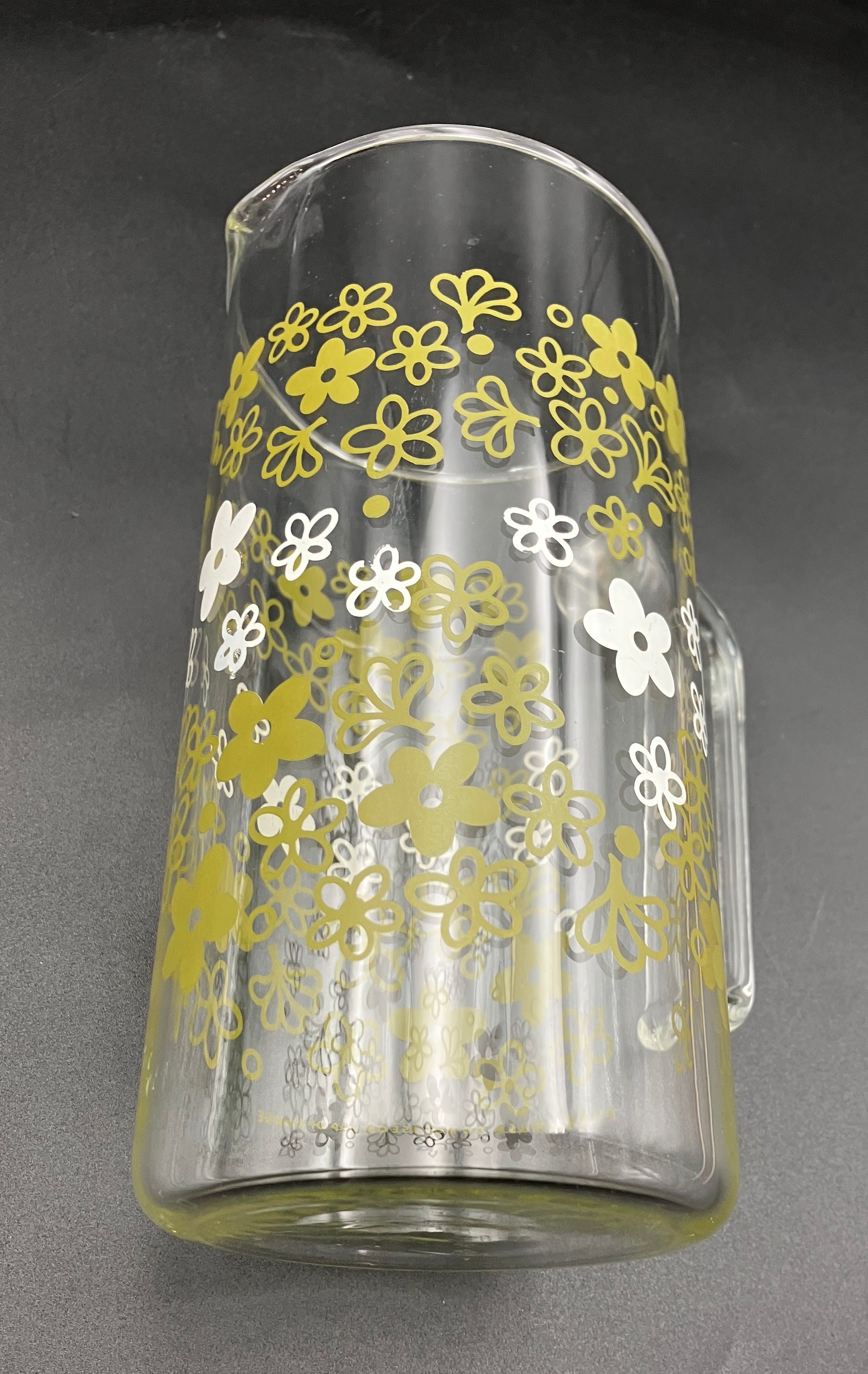 Vintage Pyrex Crazy Daisy Pitcher Jug Spring Blossom Glass