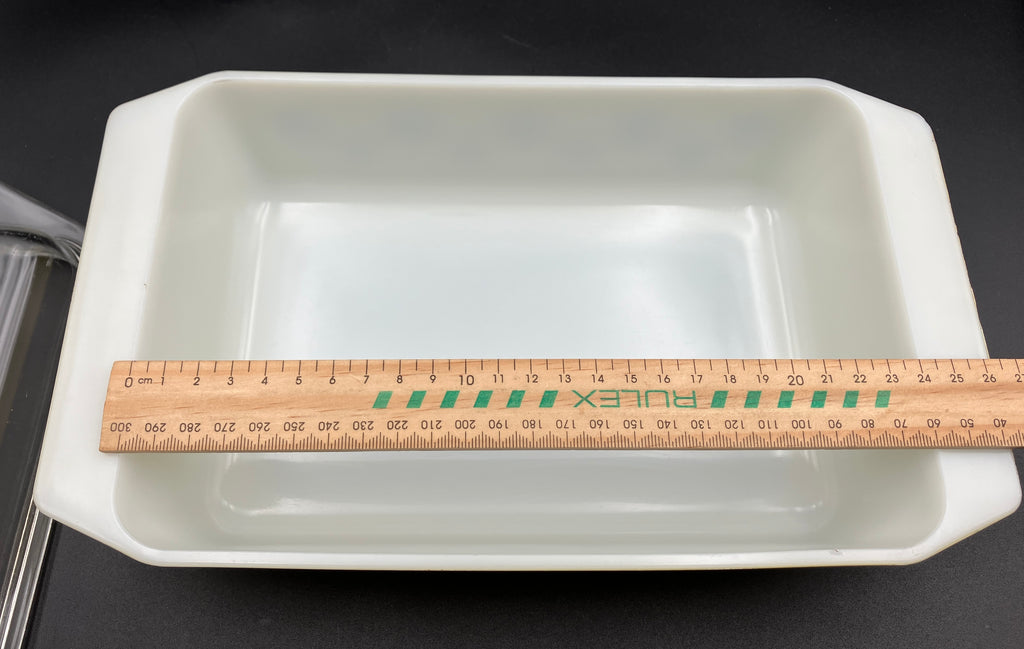 Vintage Pyrex Snowflake Yellow Gaiety Rectangular Roasting Dish 1958