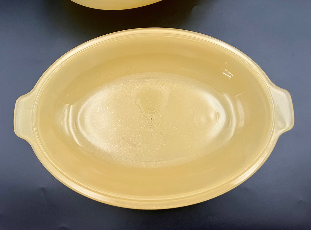 Pyrex Spray Ware Casserole Dish Yellow With Lid CO 300 Colour Ware VGC