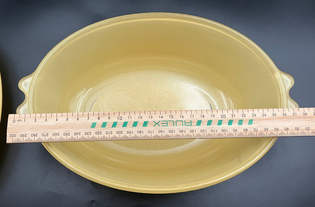 Pyrex Spray Ware Casserole Dish Yellow With Lid CO 300 Colour Ware VGC