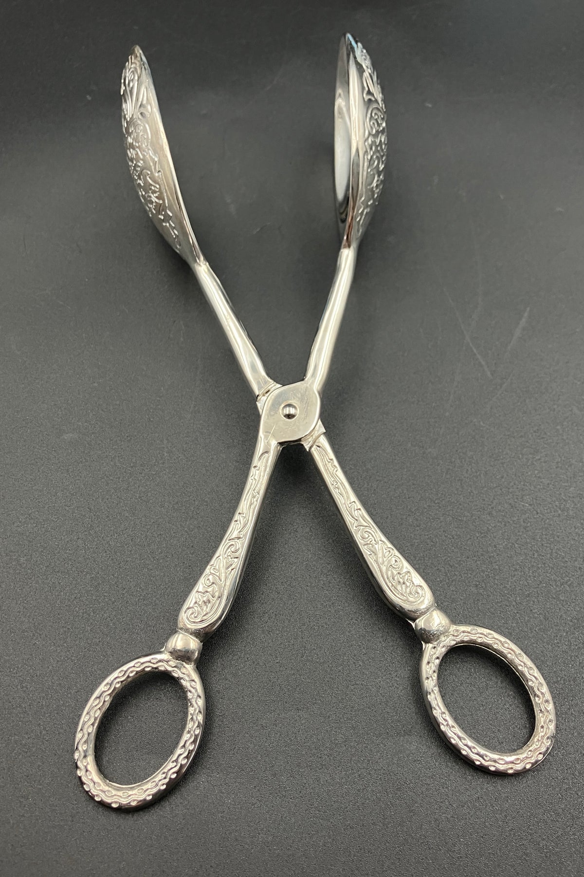 Vintage Silver Plated Tongs Scissor Serving Tongs & Cake Slice Boxed Lot Of 3
