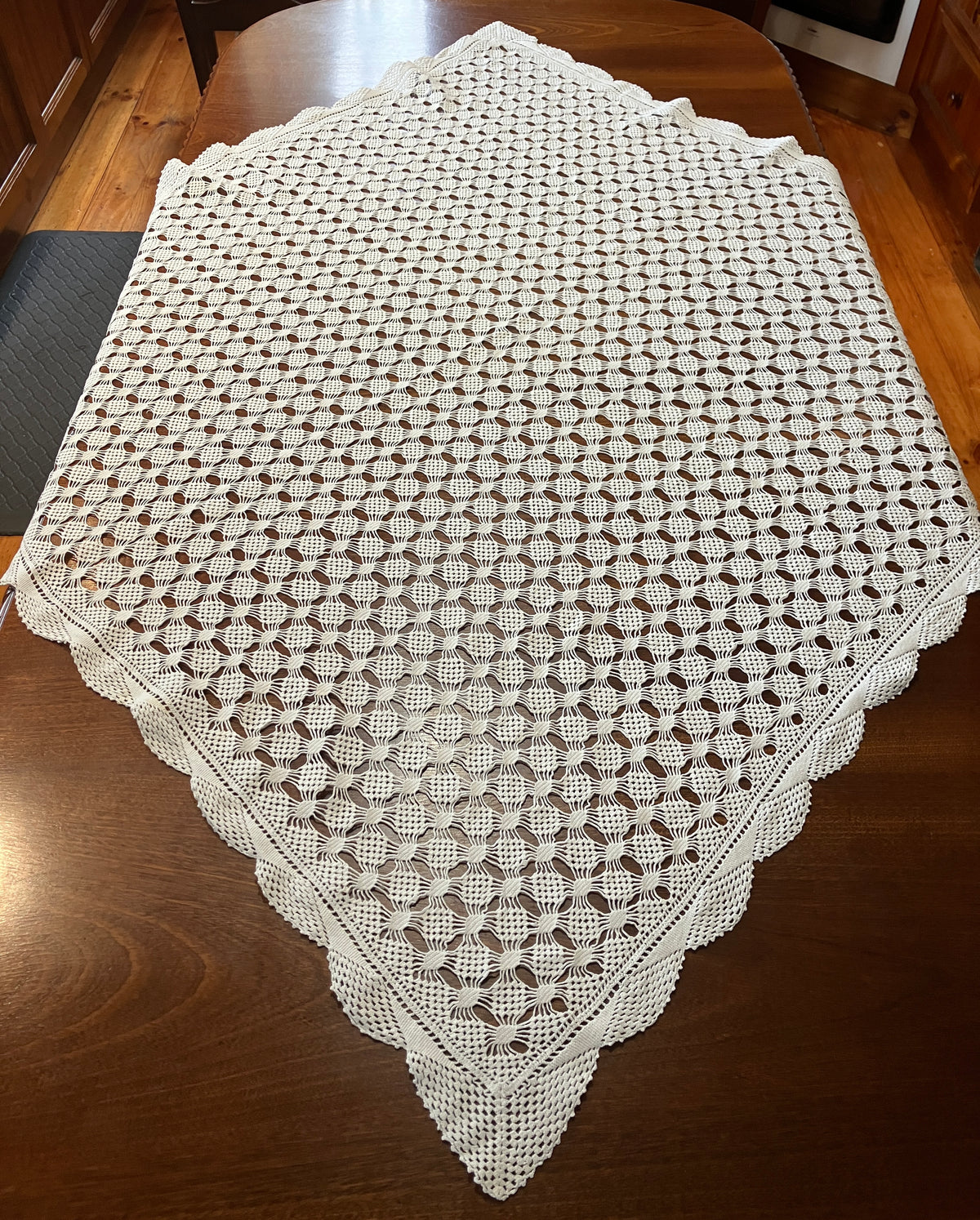 Vintage Crochet Tablecloth, Cotton Throw Or Bedspread 119cm X 120cm