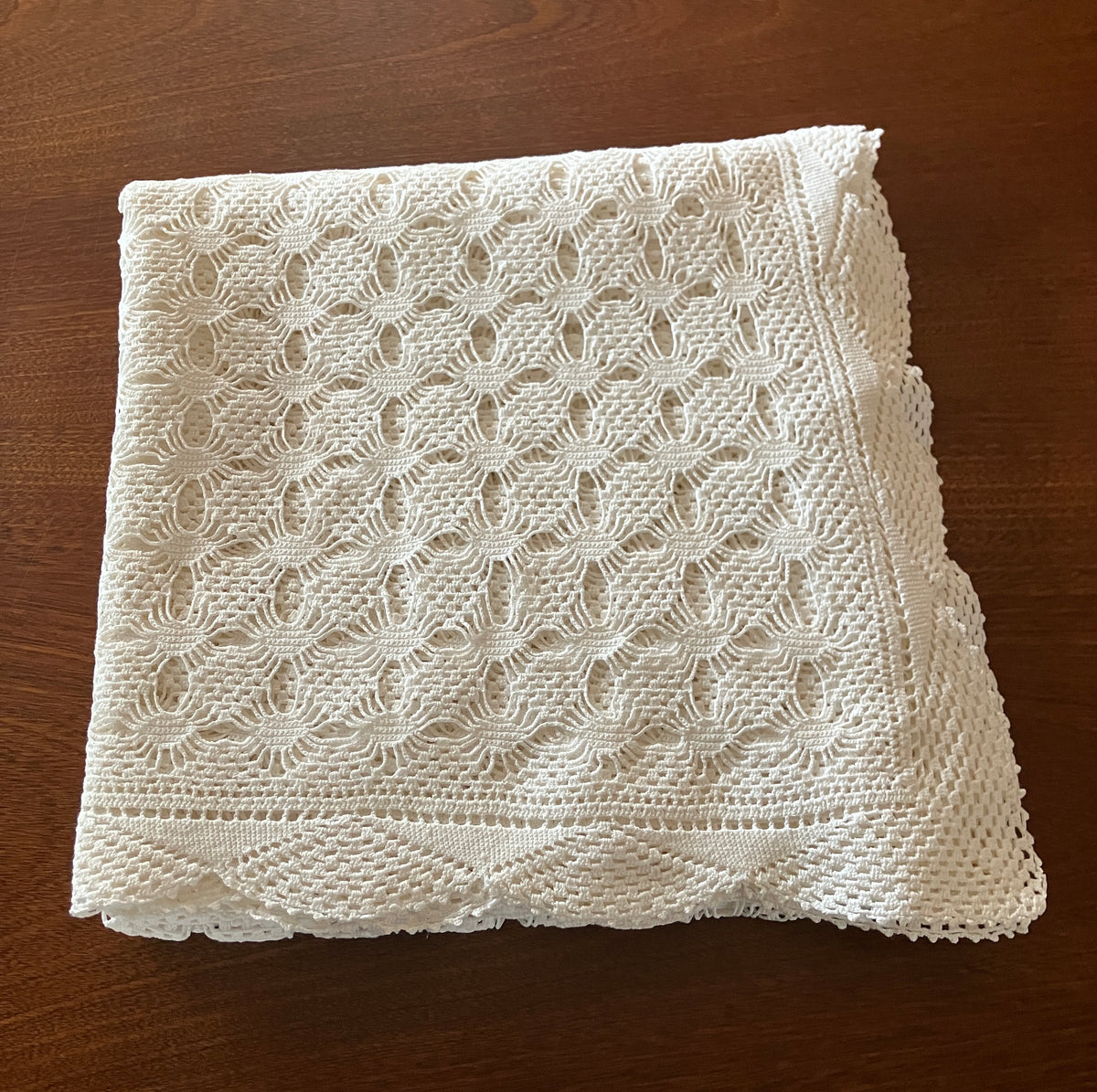 Vintage Crochet Tablecloth, Cotton Throw Or Bedspread 119cm X 120cm