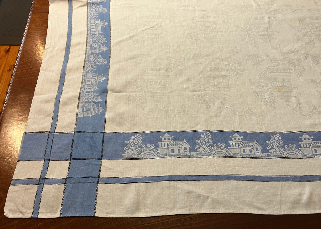 Vintage Willow Pattern Damask Tablecloth Blue Border 127cm X 129cm