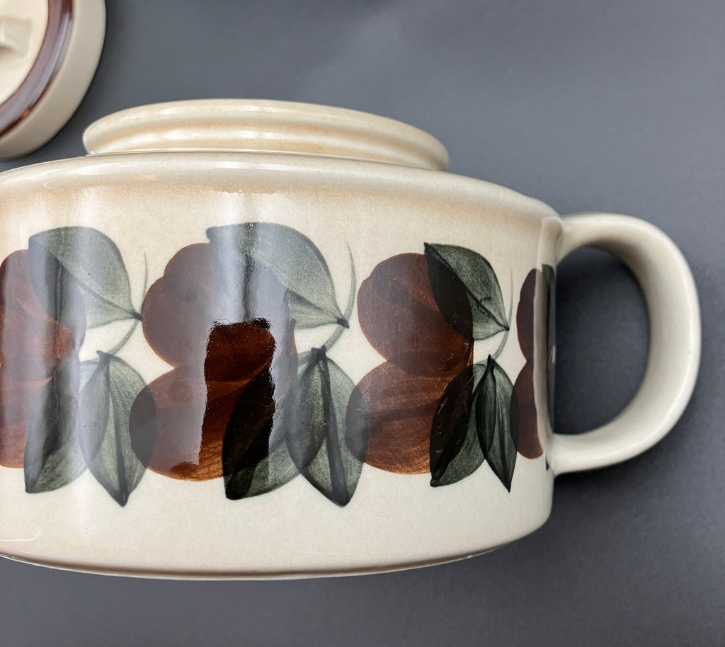 Arabia Finland Ruija Teapot With Strainer by Raija Uosikkinen Mid Century Modern