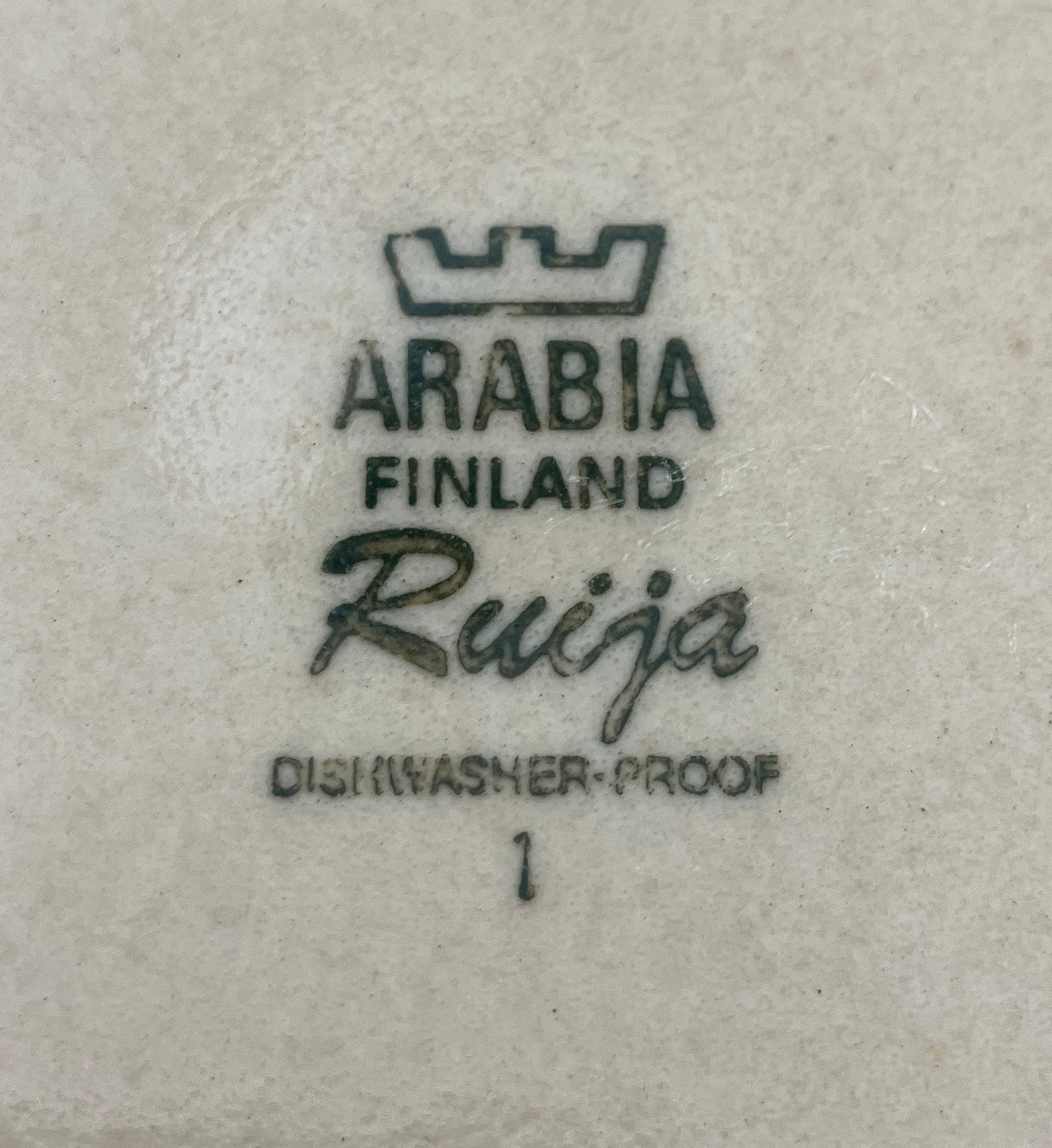 Arabia Finland Ruija Teapot With Strainer by Raija Uosikkinen Mid Century Modern