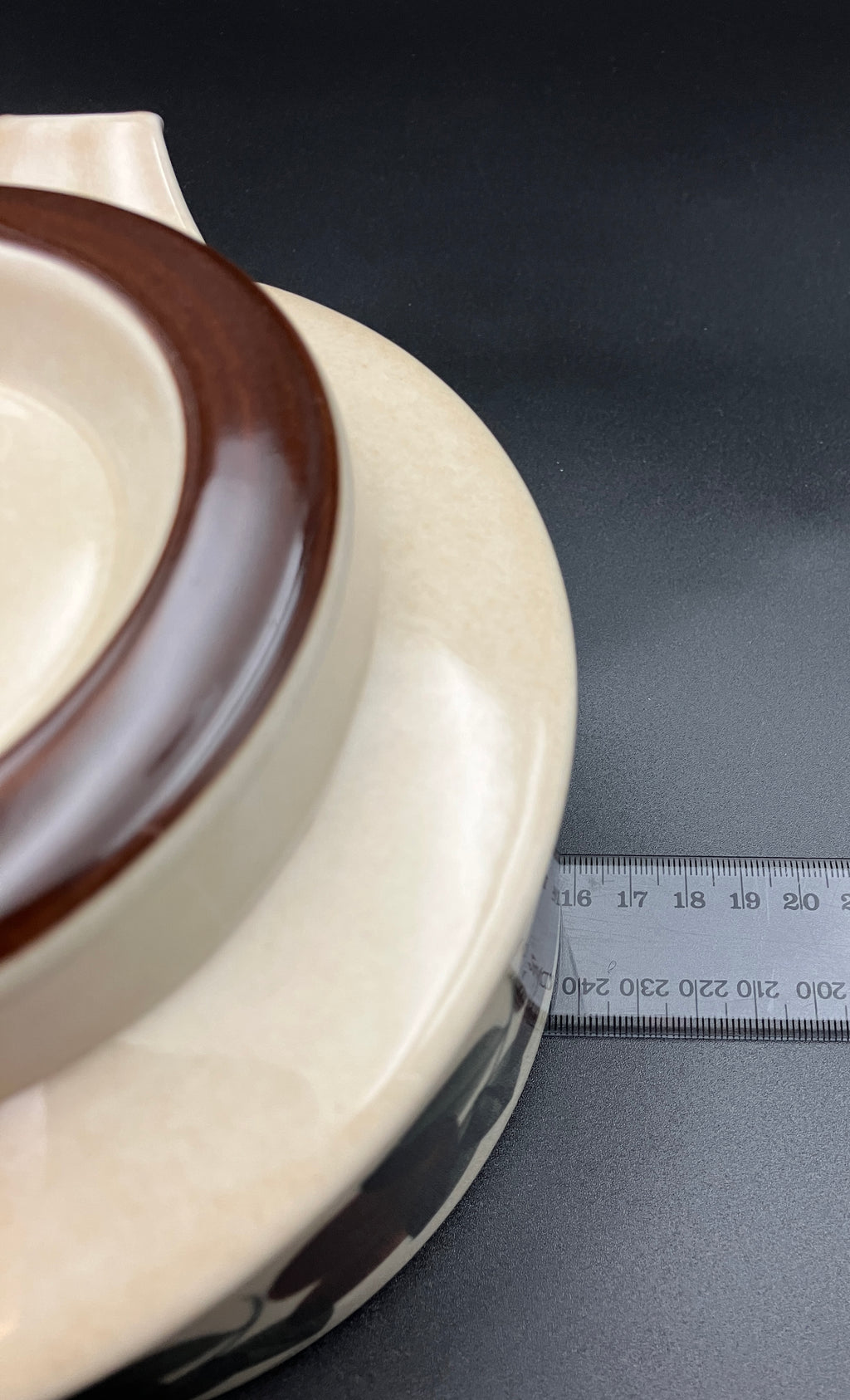 Arabia Finland Ruija Teapot With Strainer by Raija Uosikkinen Mid Century Modern