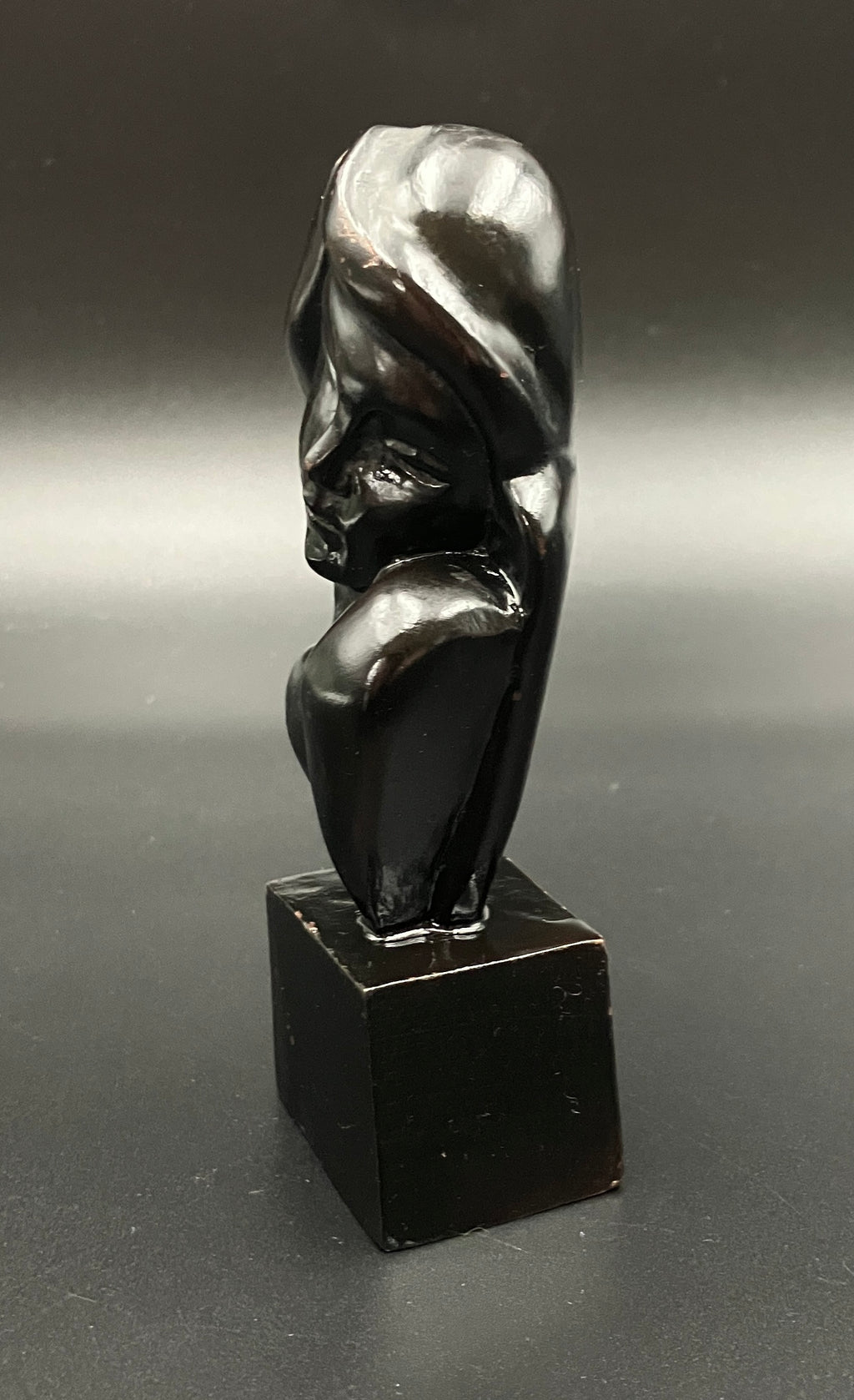Art Deco Hand Carved Woman Sculpture Small Decor Bust Female 11.5cm Tall