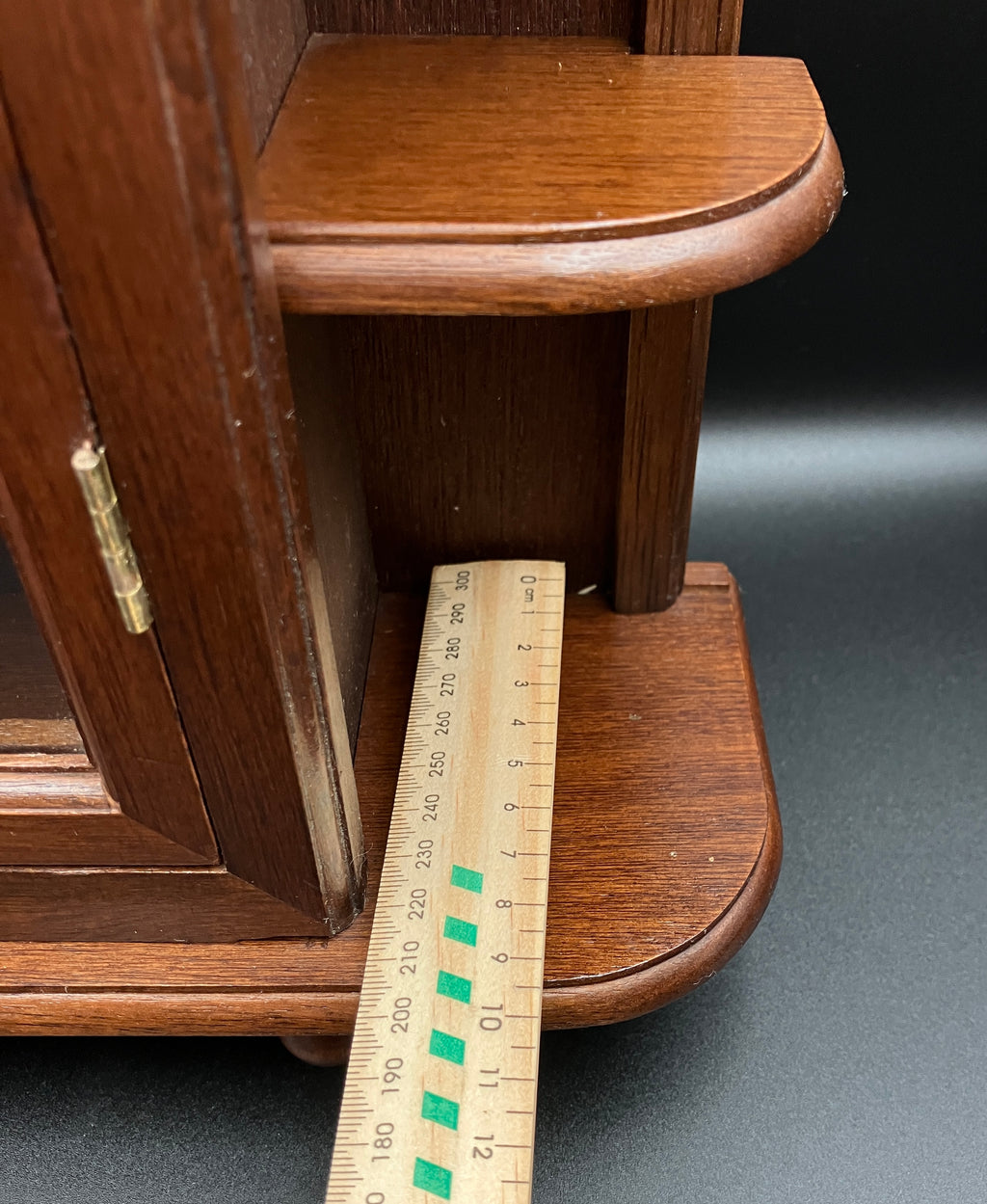 Vintage Wooden Curio Cabinet W/ Glass Door Shelf 43cm H, 36cm L, 12cm W