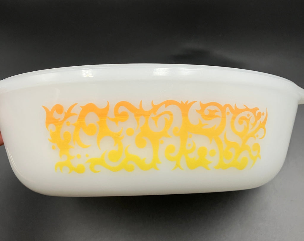 Vintage Pyrex Bramble Scroll Orange Oval Casserole CO-300