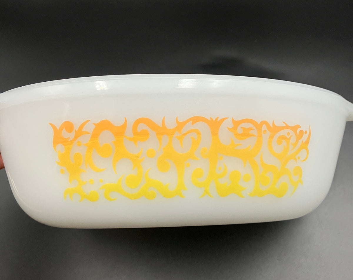 Vintage Pyrex Bramble Scroll Orange Oval Casserole CO-300