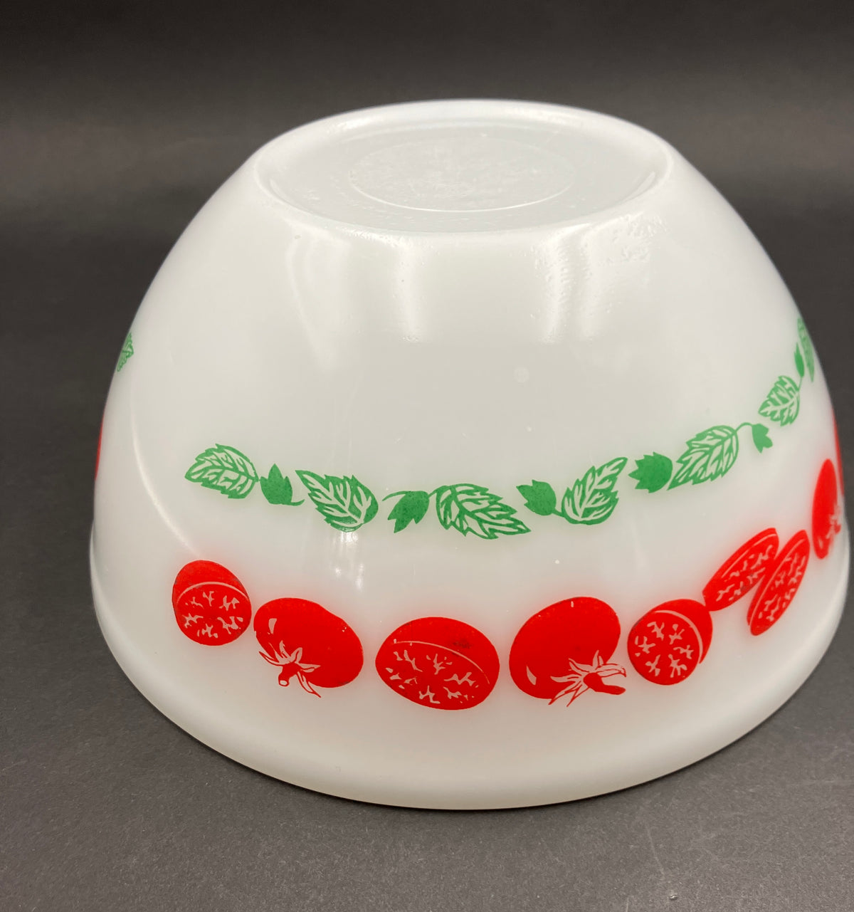 Vintage Pyrex Harvest Nesting Bowl 8” Tomato Pattern Good Condition