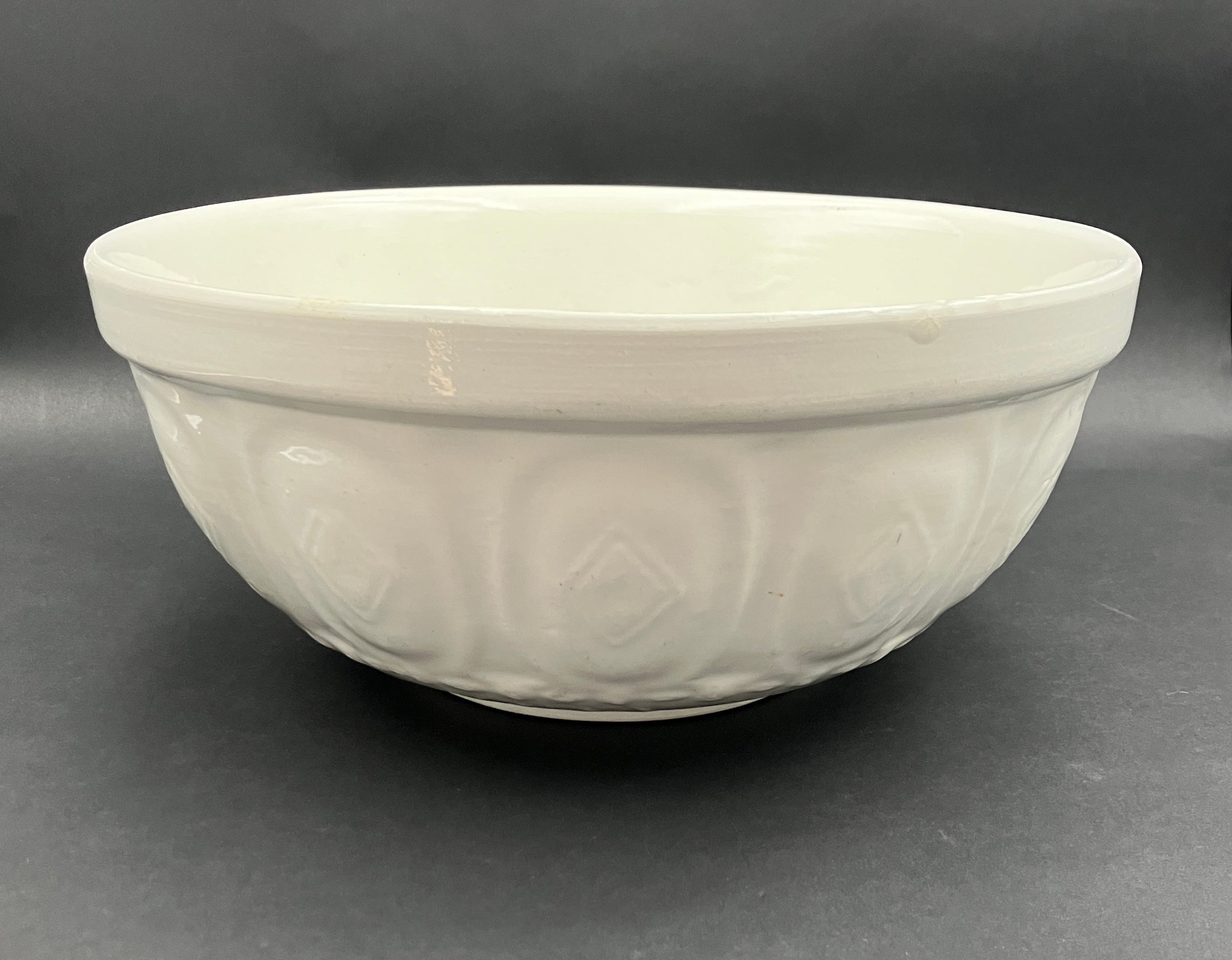 Vintage Pre Wembley Ware Bowl Rare Made By Bristile Perth WA 30cm Diameter