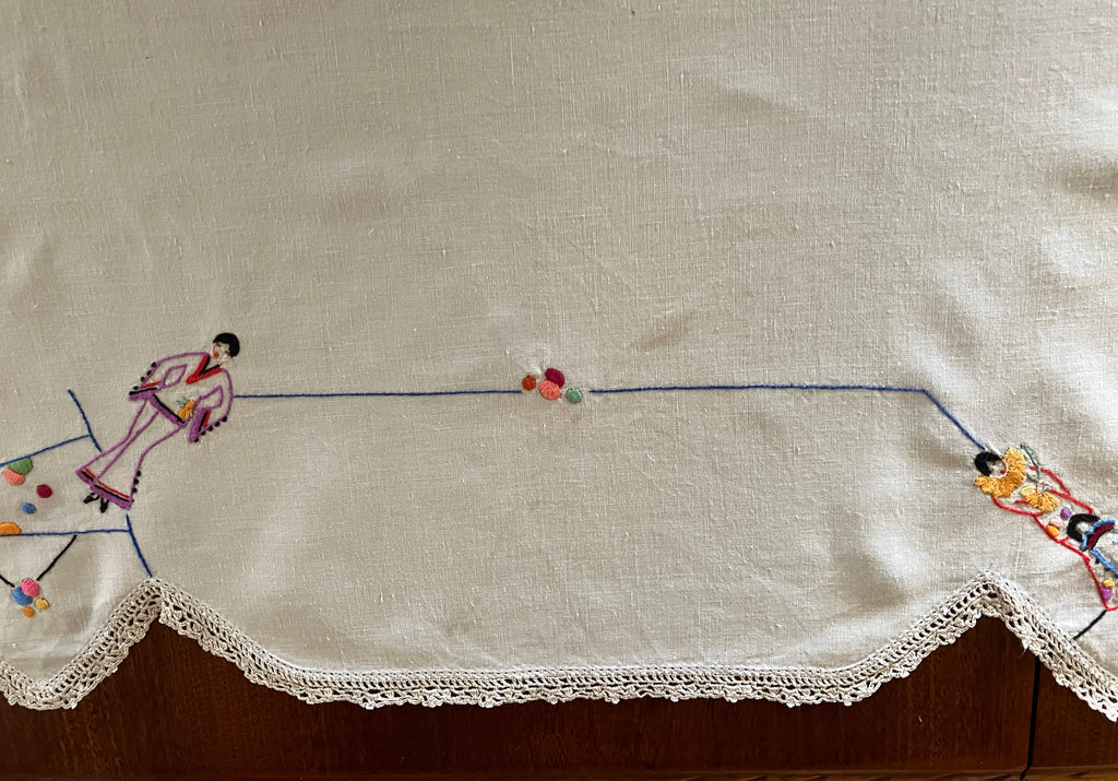 Vintage Embroidered Tablecloth Harlequin Fashion Ladies 88 X 85cm Table Cloth