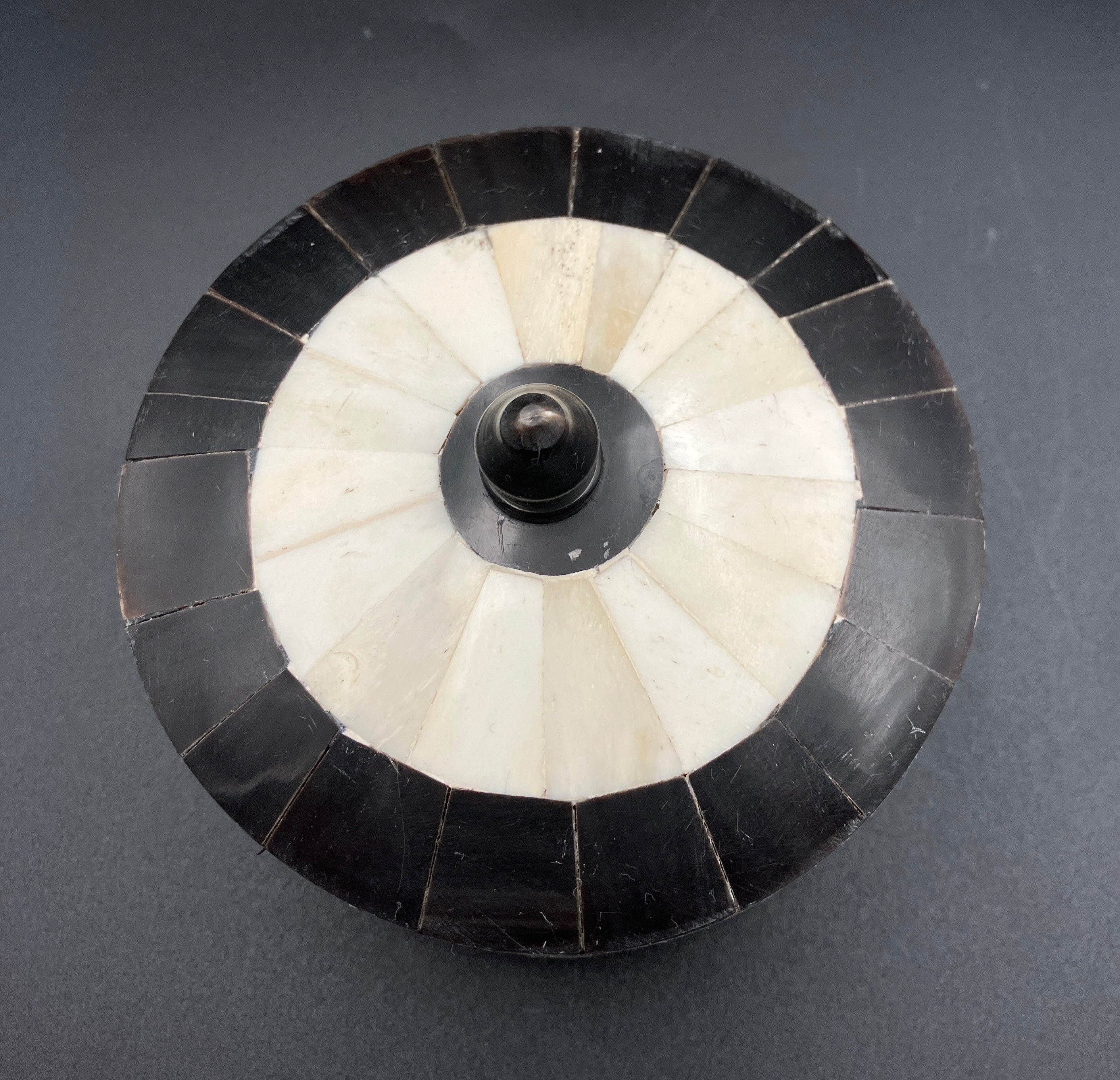 Black and White Bone Inlay Round Boxes Set Of 3 Contemporary Trinket Boxes