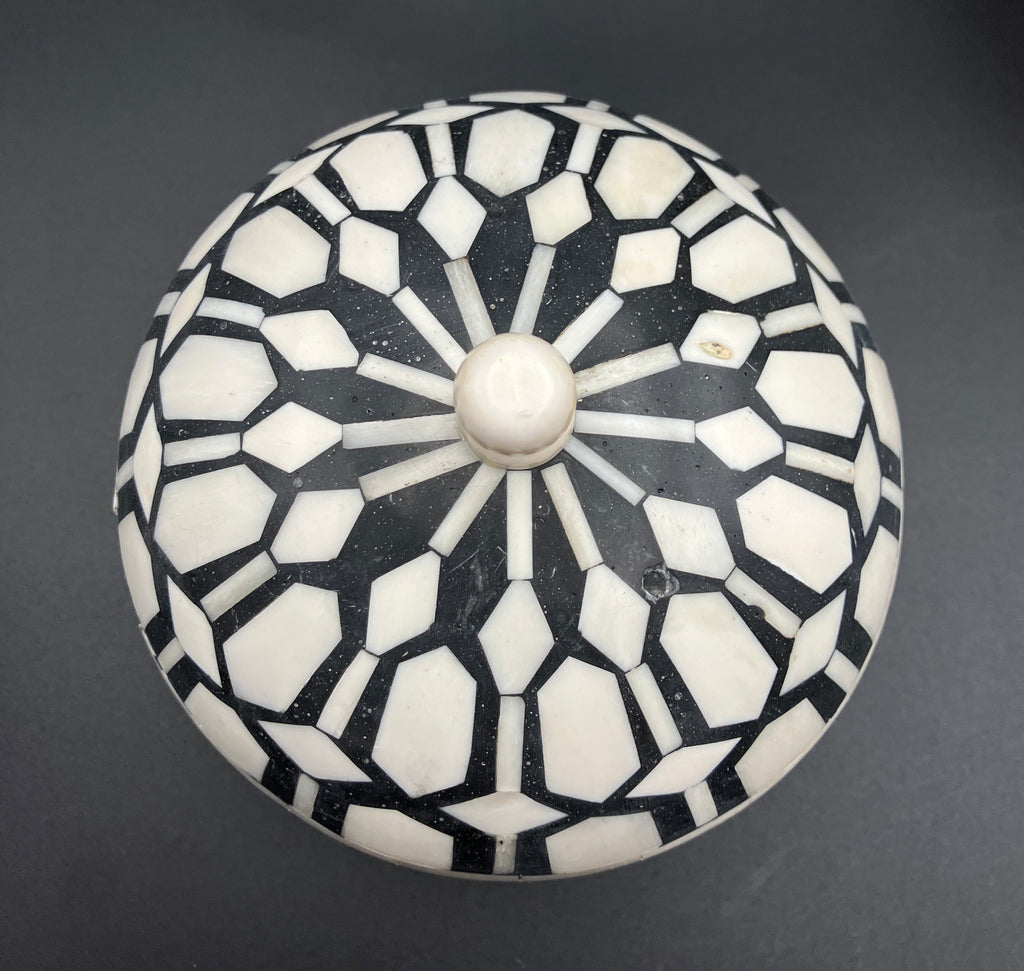 Black and White Bone Inlay Round Boxes Set Of 3 Contemporary Trinket Boxes